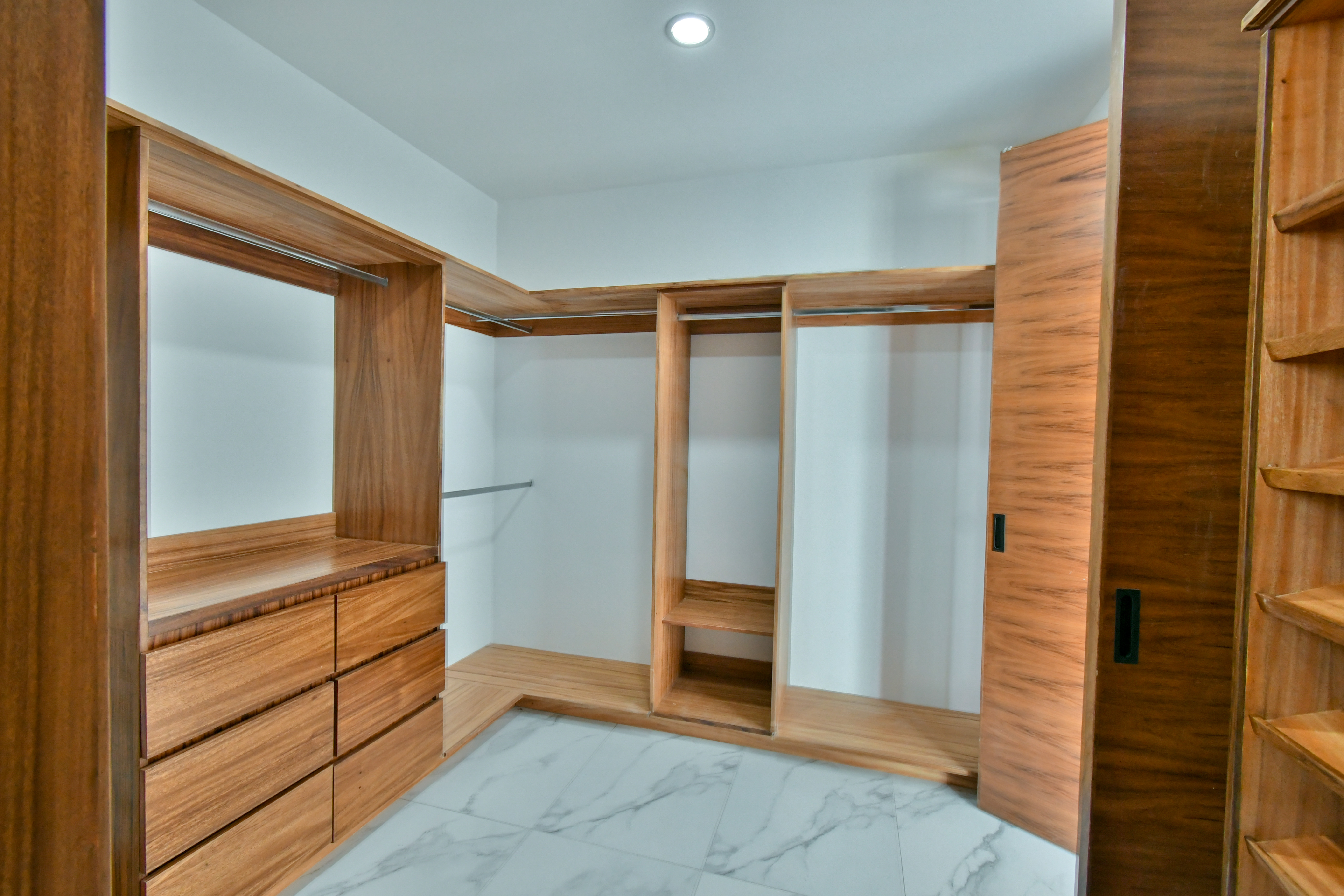  Residencia Contemporánea Coto Bastión Casa Fuerte en Venta - 物件實景