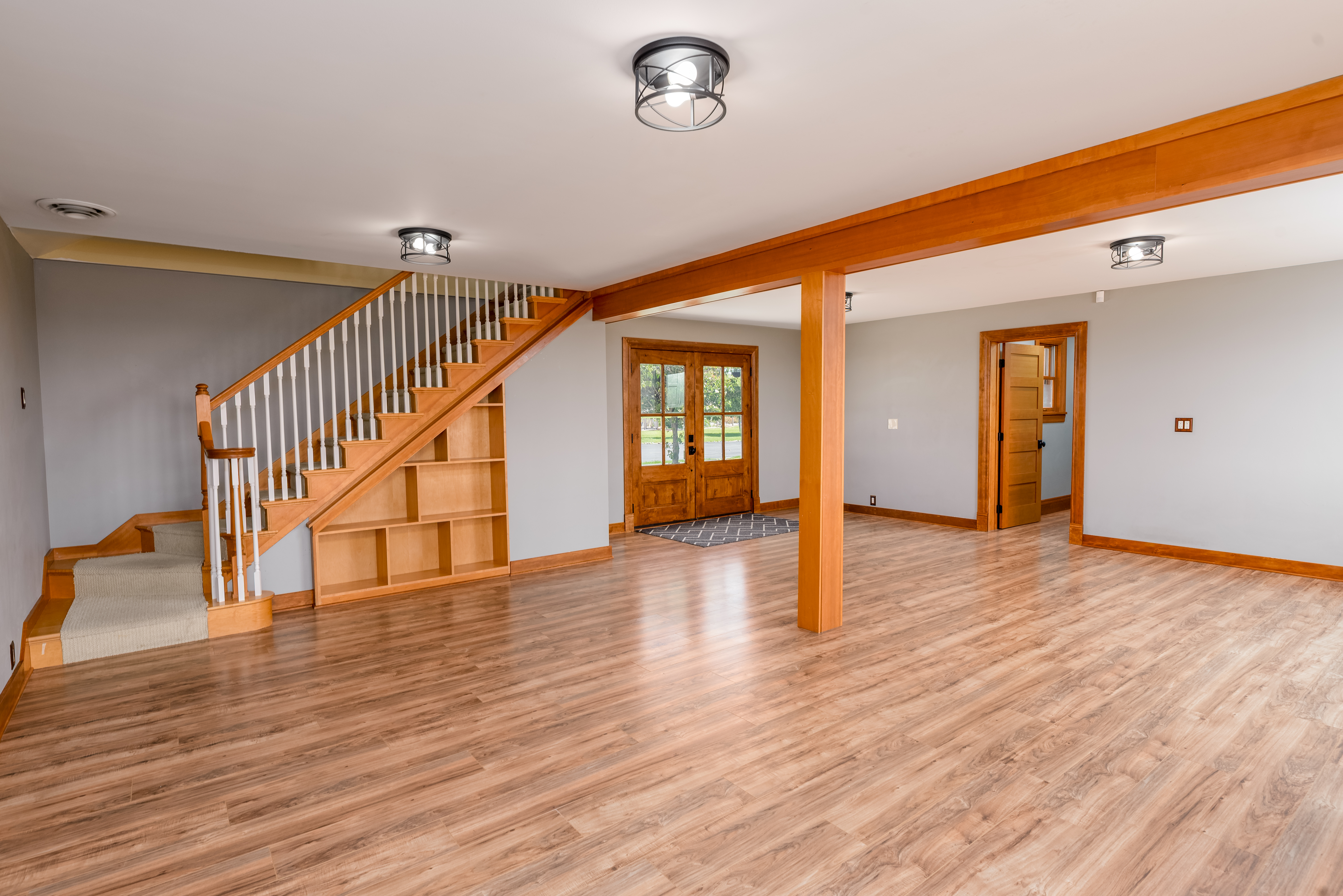 Moses Lake, Washington, 98837, United States, 3 Bedrooms Bedrooms, ,3 BathroomsBathrooms,Residential,For Sale,1980508