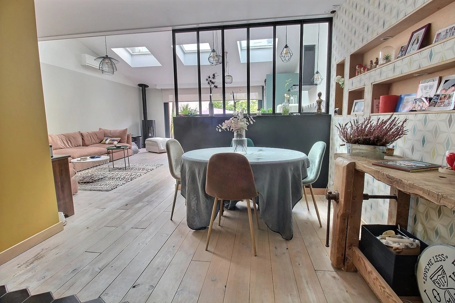 Le Bouscat, New Aquitaine, 33110, FR, 4 Bedrooms Bedrooms, ,Residential,For Sale,1828062