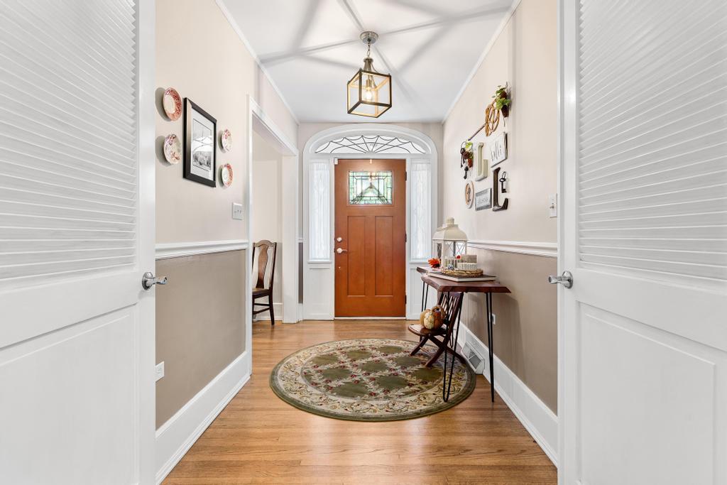 Hartwell, Georgia, 30643, United States, 4 Bedrooms Bedrooms, ,3 BathroomsBathrooms,Residential,For Sale,1989315