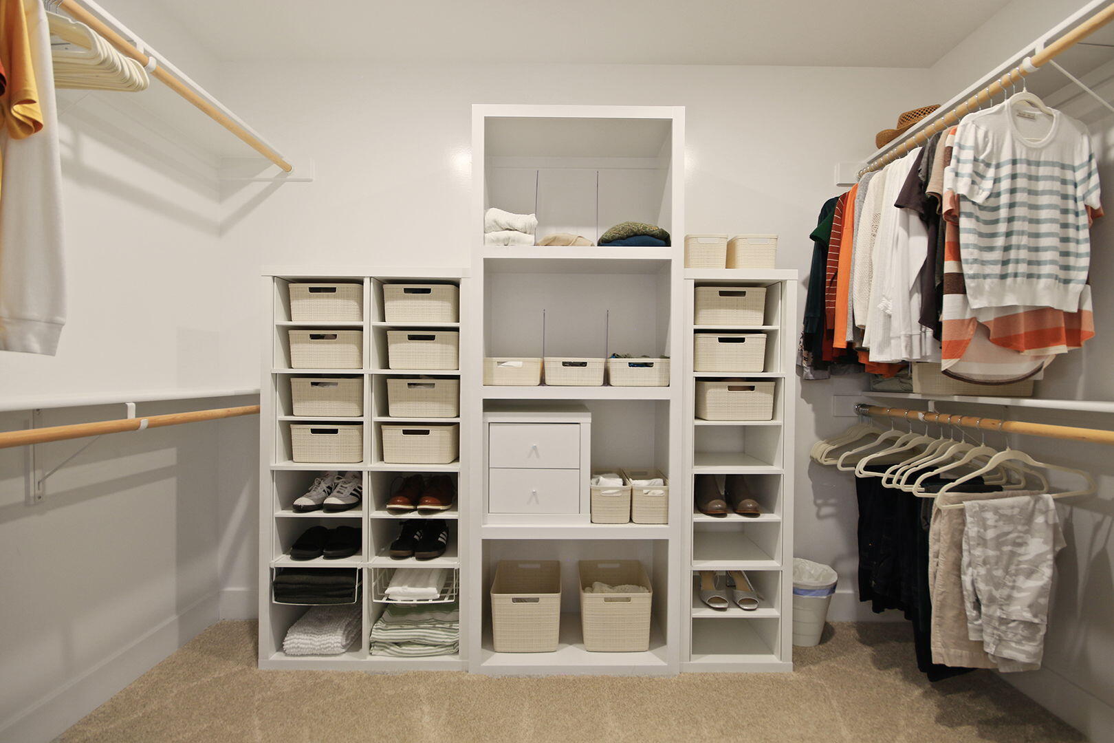 COLUMBIA, Missouri, 65201, United States, 3 Bedrooms Bedrooms, ,2 BathroomsBathrooms,Residential,For Sale,1984001