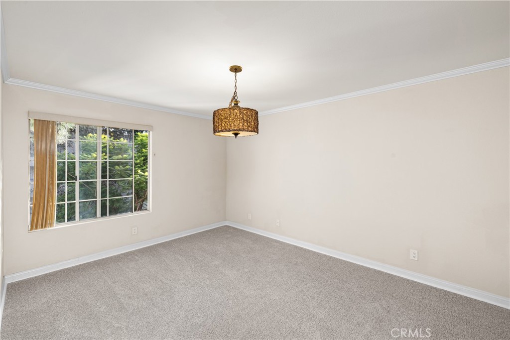 Woodland Hills, California, 91367, United States, 2 Bedrooms Bedrooms, ,2 BathroomsBathrooms,Residential,For Sale,1966516