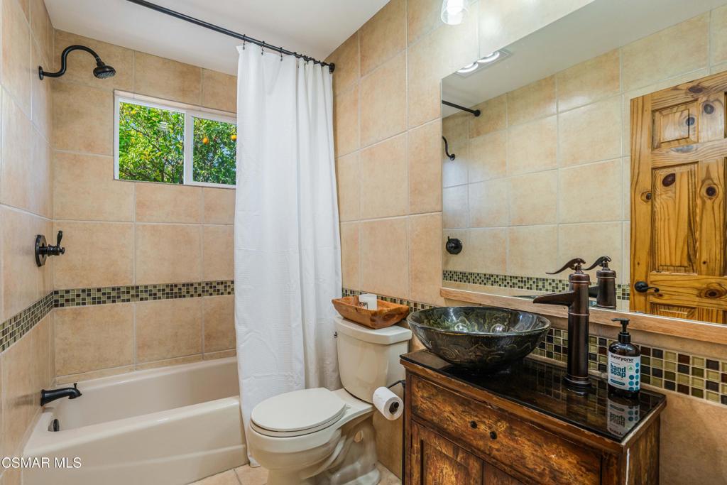 Moorpark, California, 93021, United States, 2 Bedrooms Bedrooms, ,2 BathroomsBathrooms,Residential,For Sale,1935998