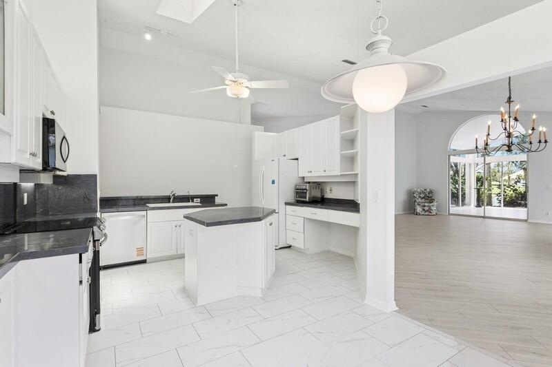 Palm Beach Gardens, Florida, 33418, United States, 3 Bedrooms Bedrooms, ,3 BathroomsBathrooms,Residential,For Sale,1805206