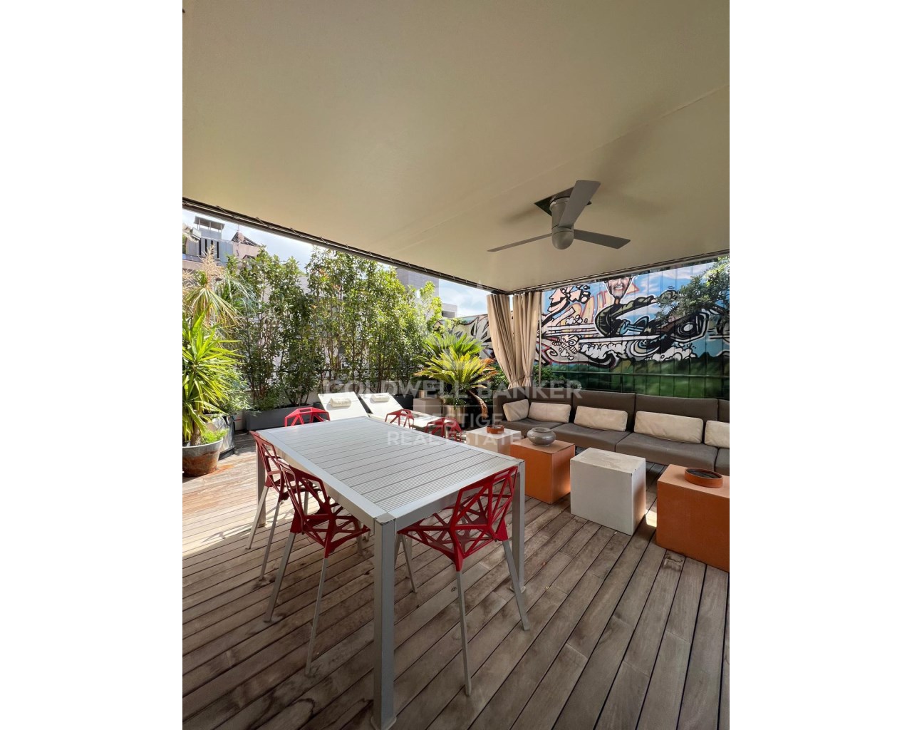 Barcelona, Catalonia, ES, 4 Bedrooms Bedrooms, ,4 BathroomsBathrooms,Residential,For Sale,1792768