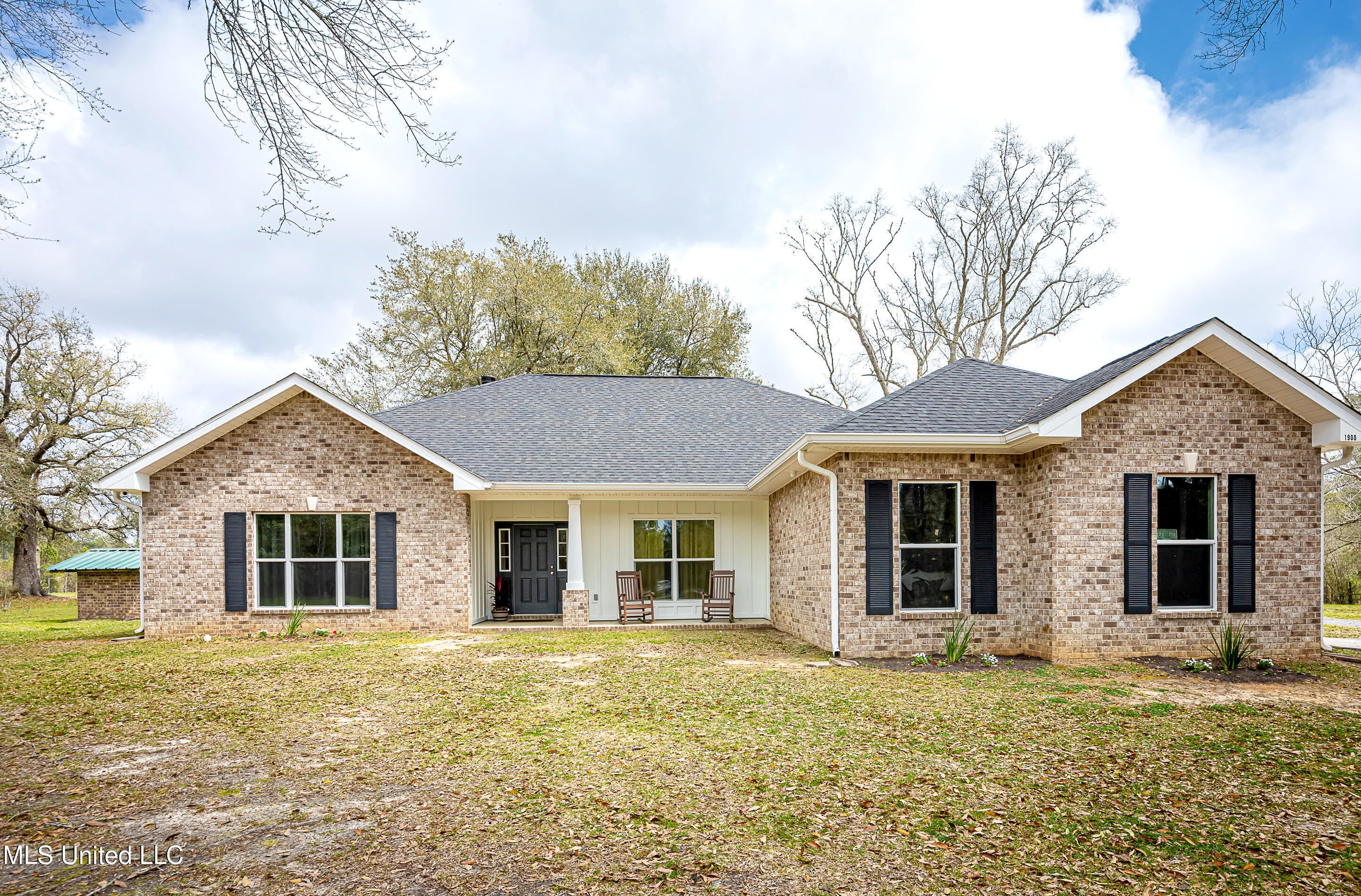 Vancleave, Mississippi, 39565, United States, 4 Bedrooms Bedrooms, ,2 BathroomsBathrooms,Residential,For Sale,1927401