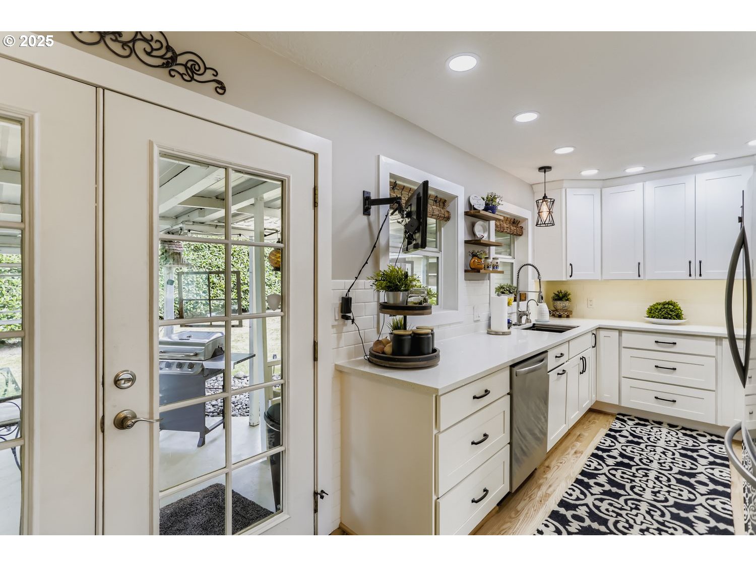 Milwaukie, Oregon, 97267, United States, 4 Bedrooms Bedrooms, ,2 BathroomsBathrooms,Residential,For Sale,1973771