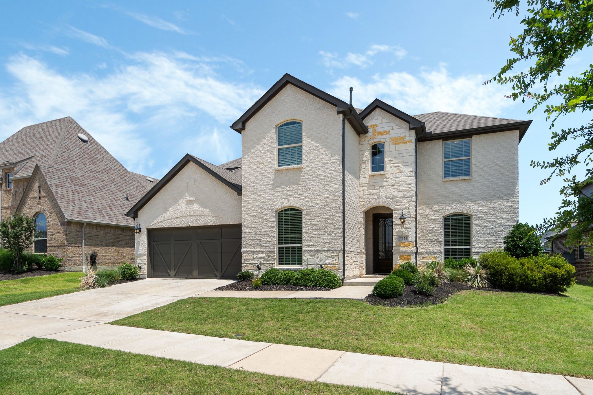 Little Elm, Texas, 76227, United States, 4 Bedrooms Bedrooms, ,3 BathroomsBathrooms,Residential,For Sale,1848680