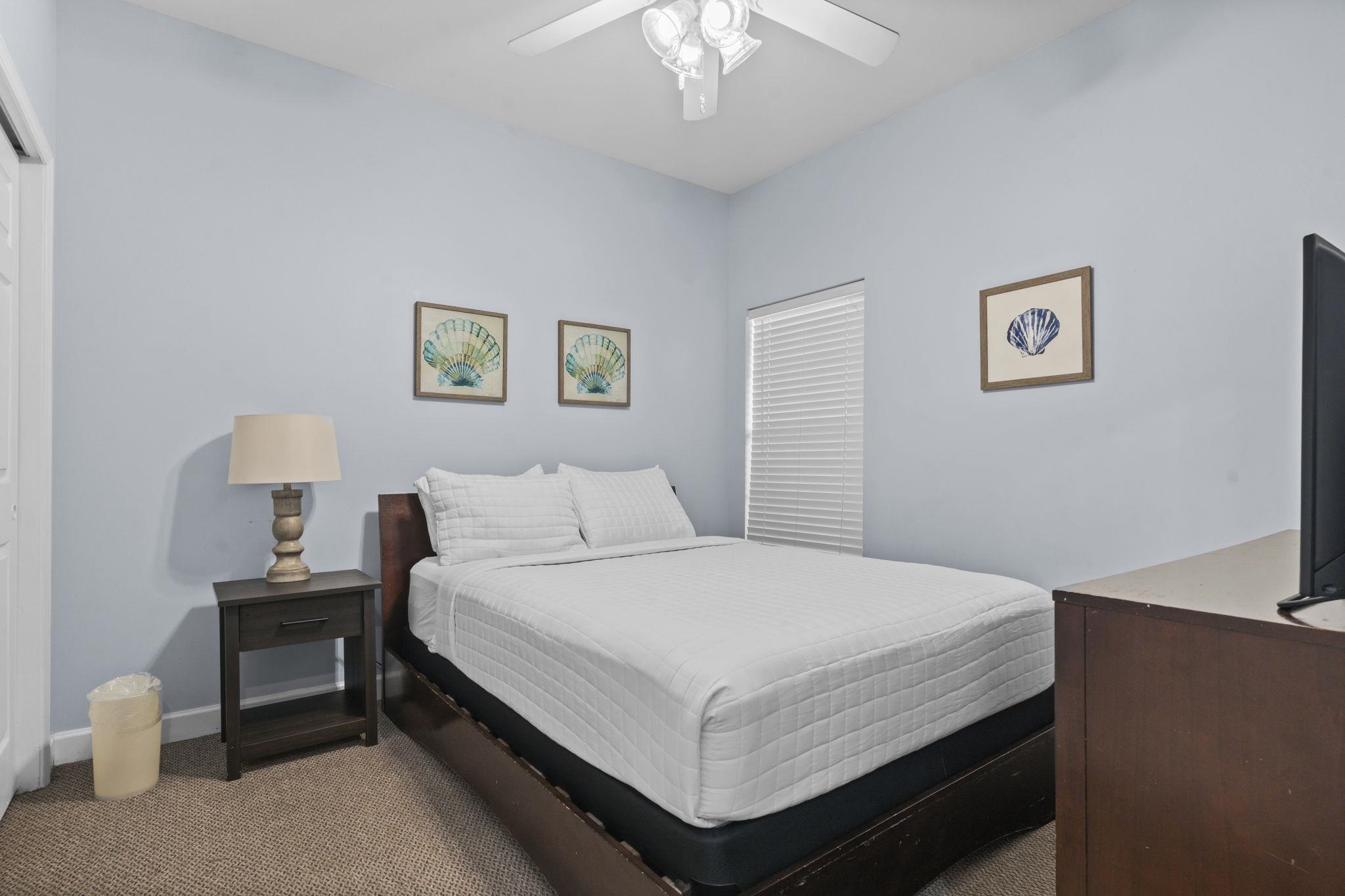 North Myrtle Beach, South Carolina, 29582, United States, 6 Bedrooms Bedrooms, ,4 BathroomsBathrooms,Residential,For Sale,2028384