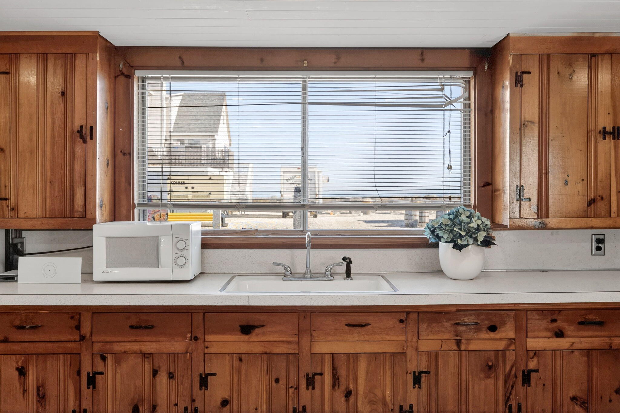  4 Freeman Avenue - 物件實景