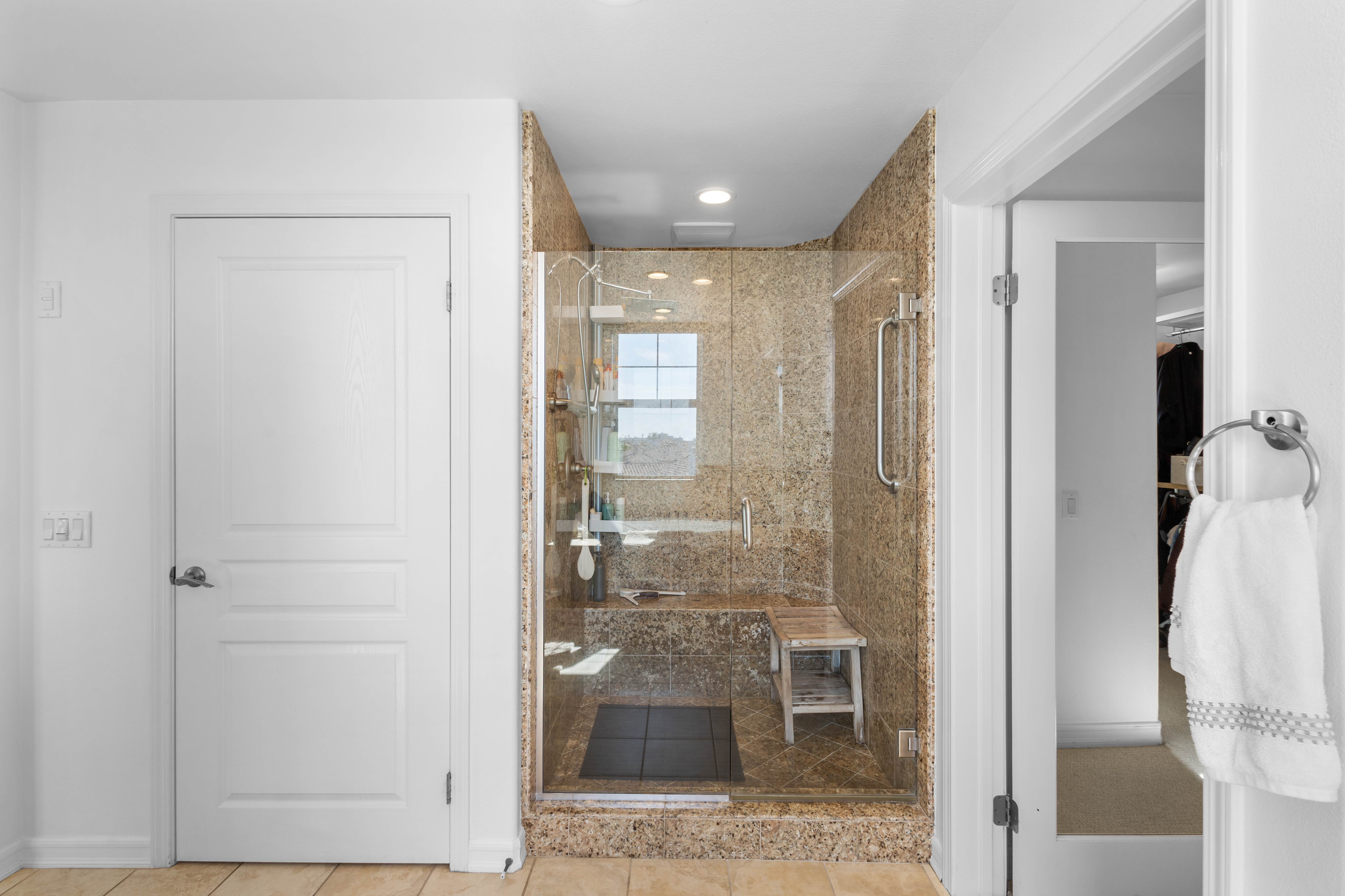  1560 Seabridge Lane, Oxnard, CA 93035 - 物件實景