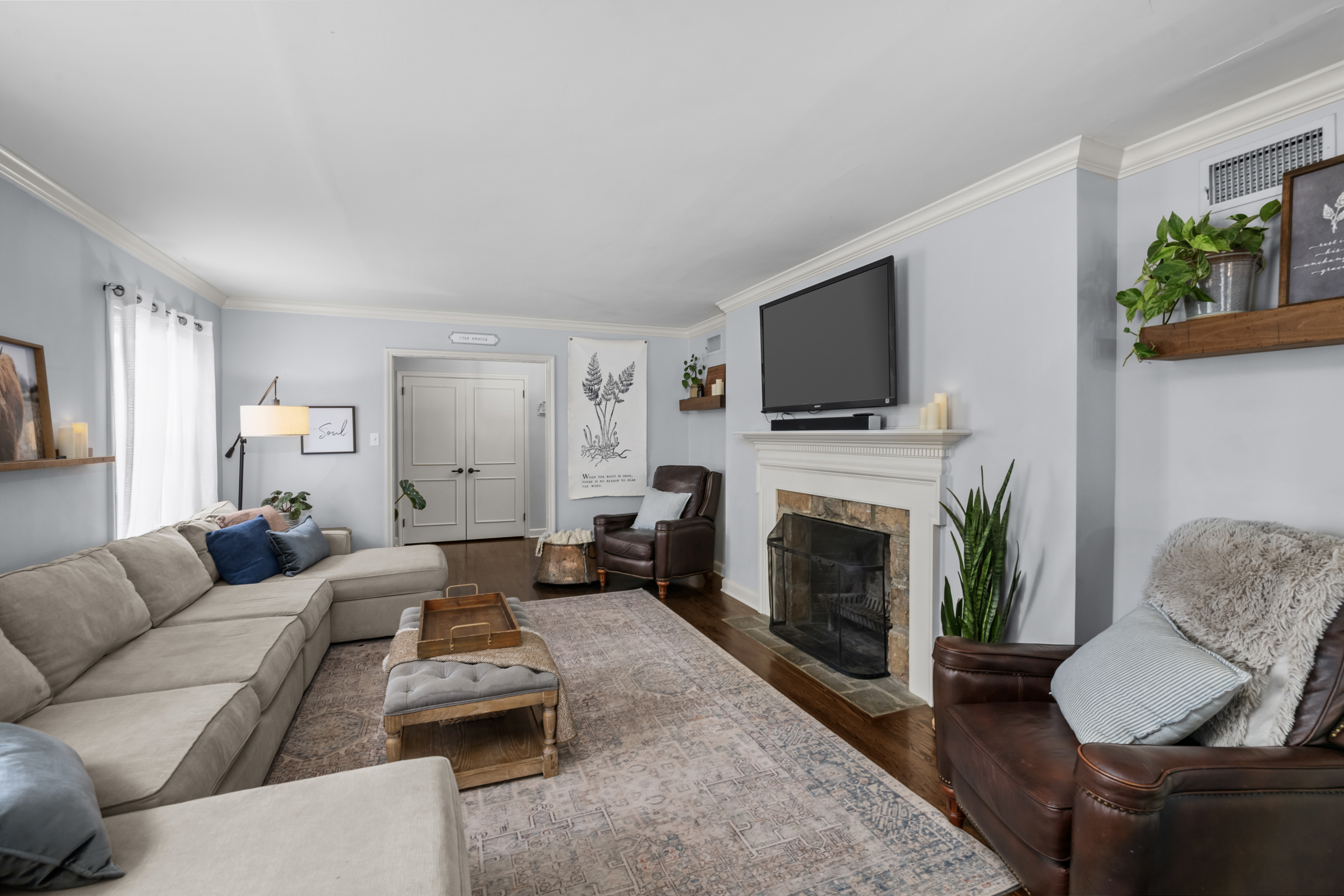 Wyomissing, Pennsylvania, 19610, United States, 4 Bedrooms Bedrooms, ,3 BathroomsBathrooms,Residential,For Sale,1938132