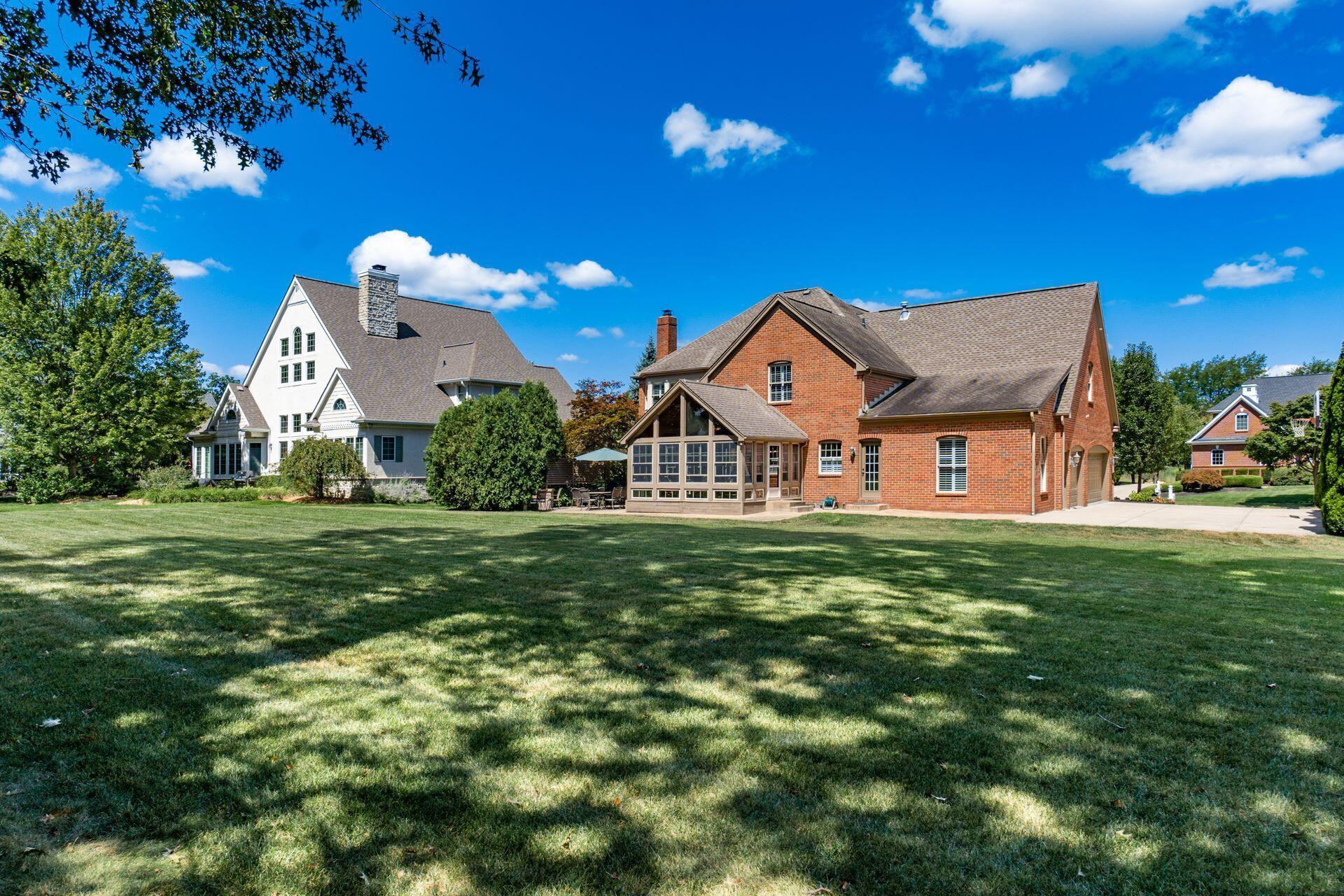Dublin, Ohio, 43017, United States, 4 Bedrooms Bedrooms, ,5 BathroomsBathrooms,Residential,For Sale,1932782