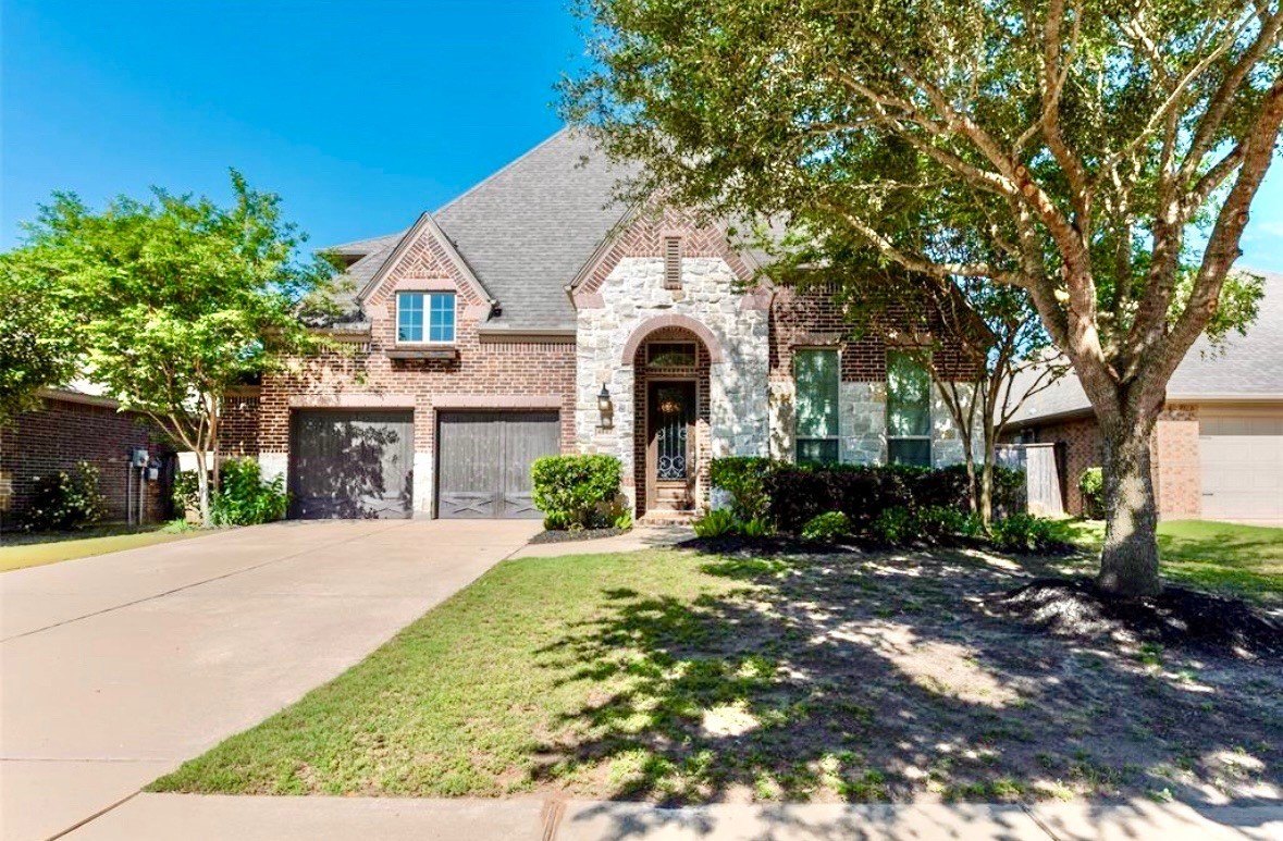 Fulshear, Texas, 77441, United States, 4 Bedrooms Bedrooms, ,4 BathroomsBathrooms,Residential,For Sale,1942866