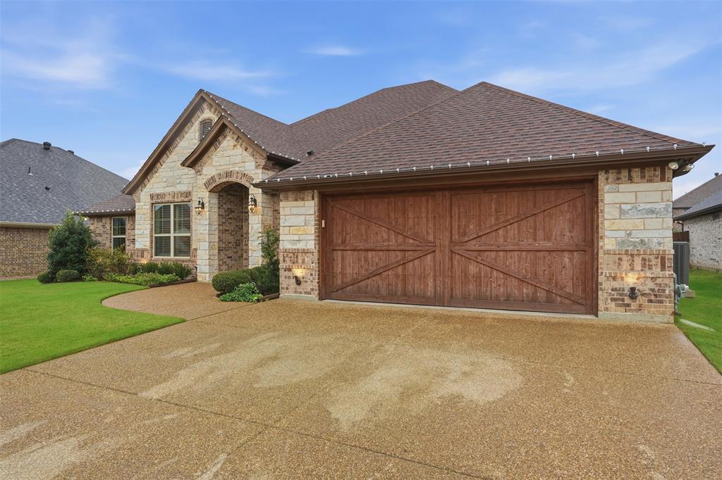Granbury, Texas, 76048, United States, 4 Bedrooms Bedrooms, ,3 BathroomsBathrooms,Residential,For Sale,2001817