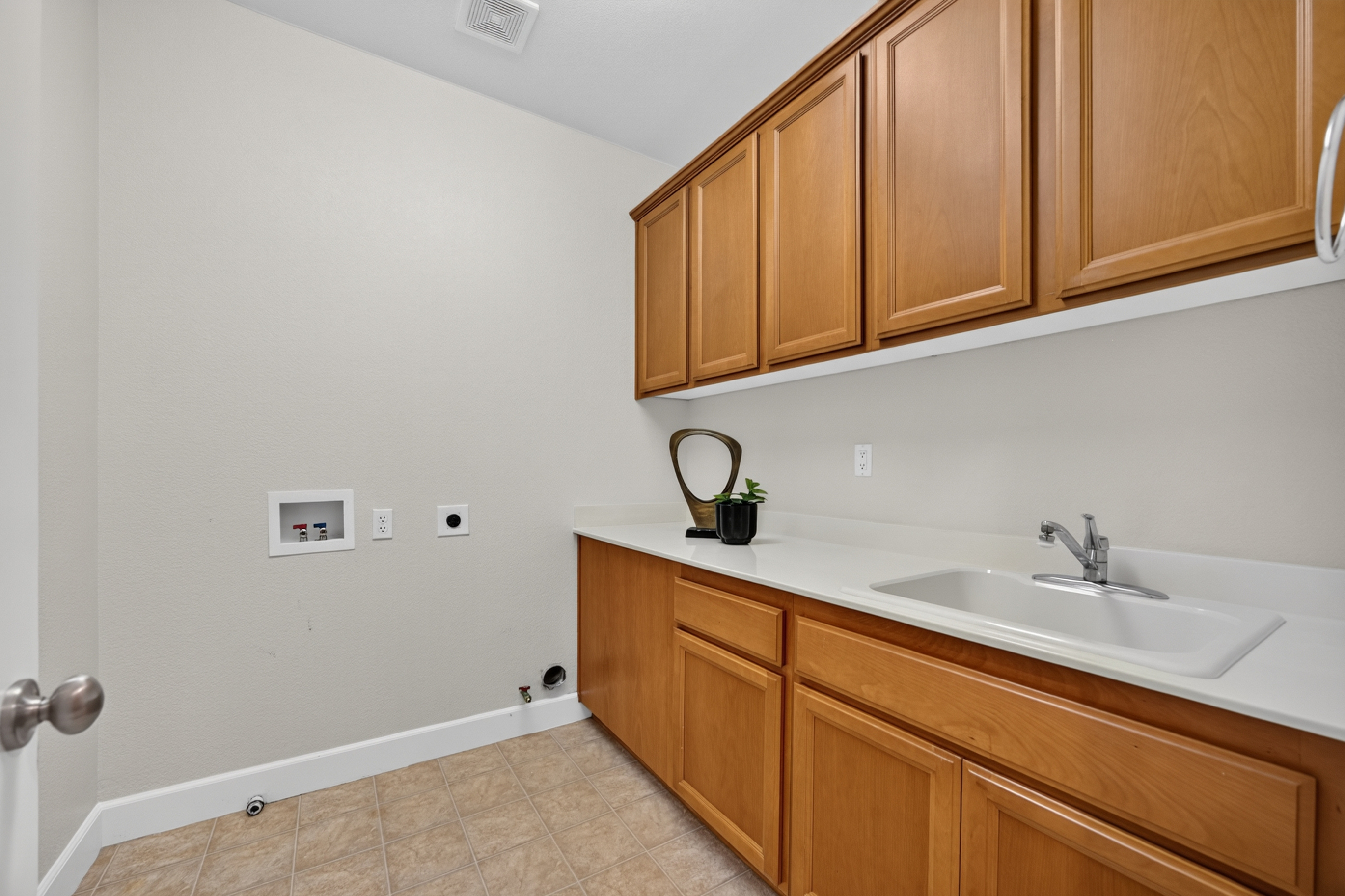  2207 Hedrick Court, Rocklin, CA 95765 - 物件實景