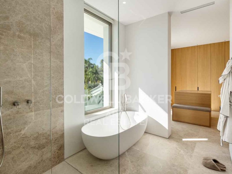 Marbella, Andalusia, ES, 6 Bedrooms Bedrooms, ,7 BathroomsBathrooms,Residential,For Sale,1766409