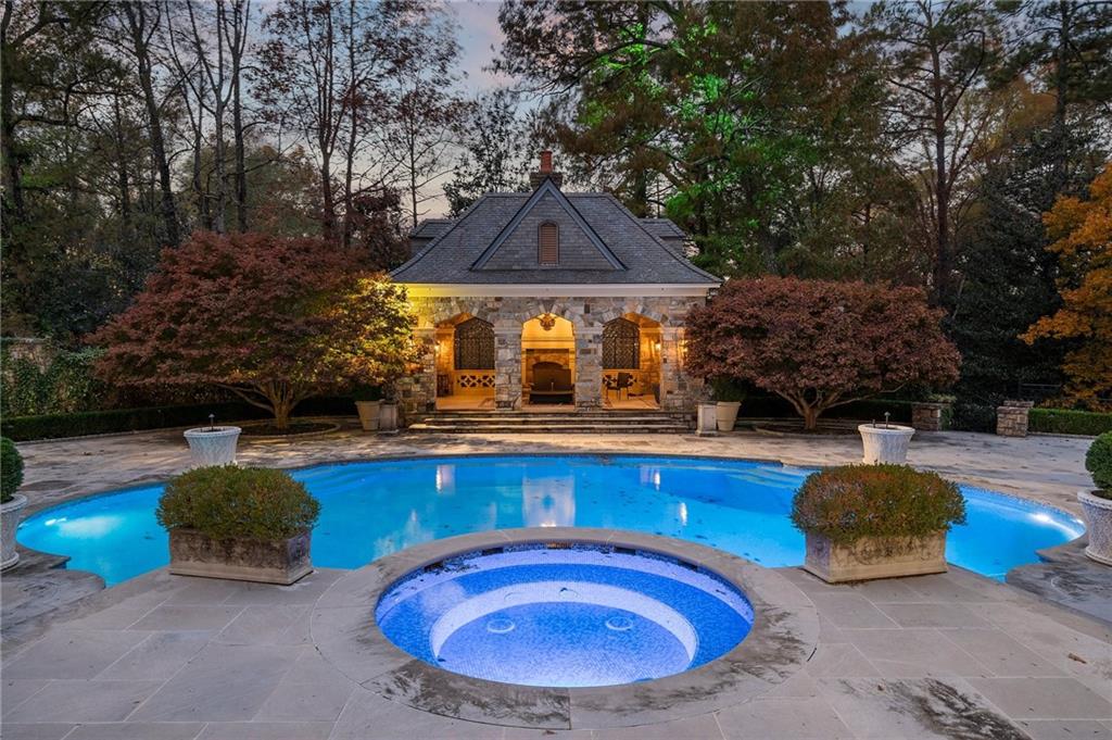 Atlanta, Georgia, 30327, United States, 6 Bedrooms Bedrooms, ,9 BathroomsBathrooms,Residential,For Sale,1686481