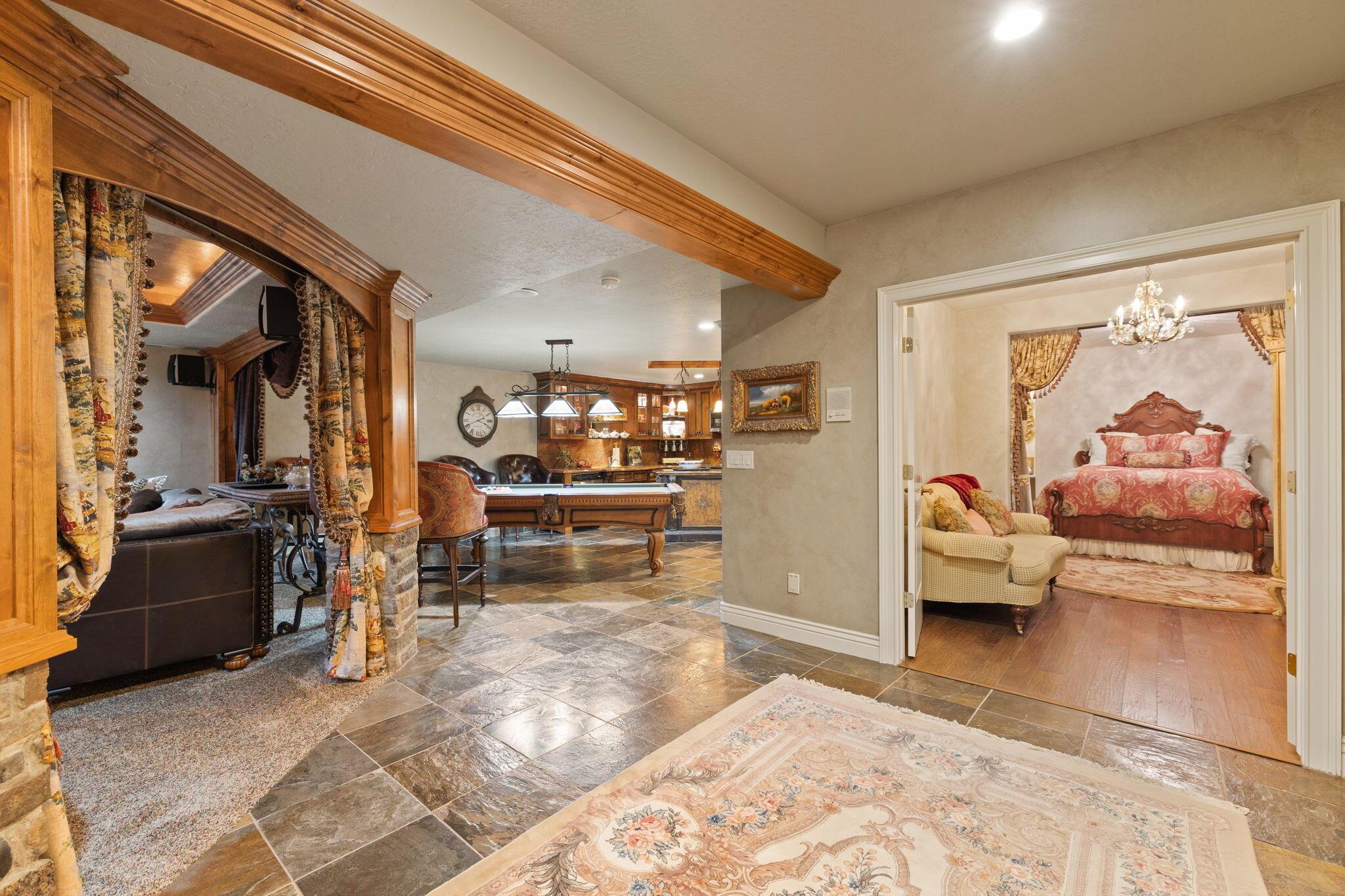 Salt Lake City, Utah, 84121, United States, 5 Bedrooms Bedrooms, ,6 BathroomsBathrooms,Residential,For Sale,1974562