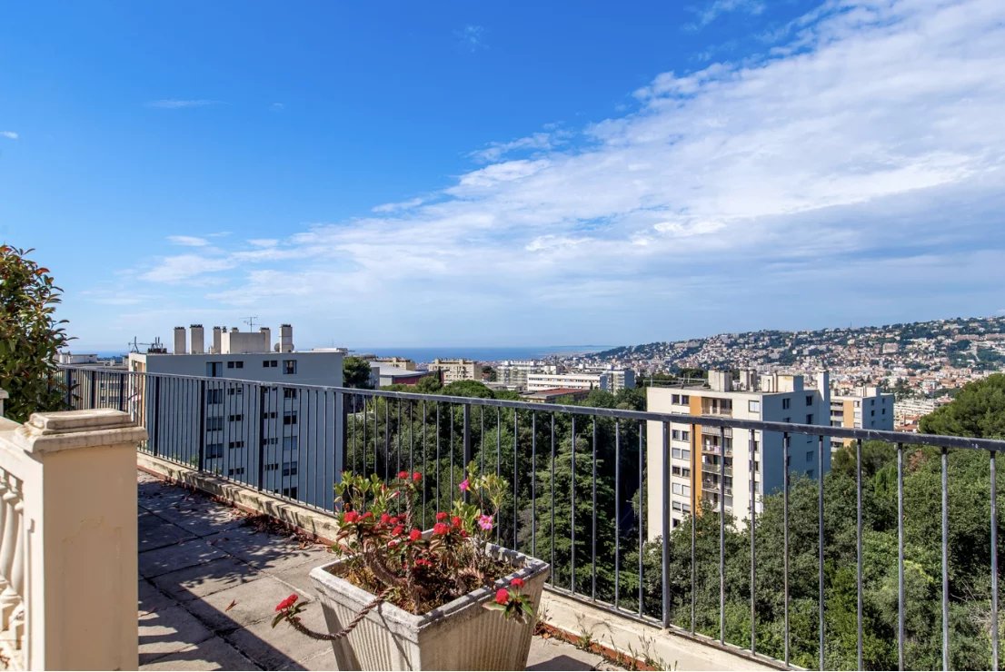 Nice, Provence-Alpes-Côte d’Azur, 06000, FR, 3 Bedrooms Bedrooms, ,3 BathroomsBathrooms,Residential,For Sale,1927436