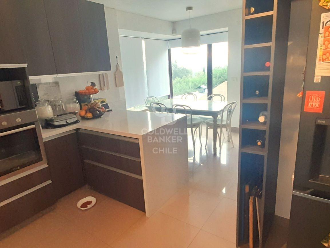 Colina, Chile, 5 Bedrooms Bedrooms, ,4 BathroomsBathrooms,Residential,For Sale,1891486