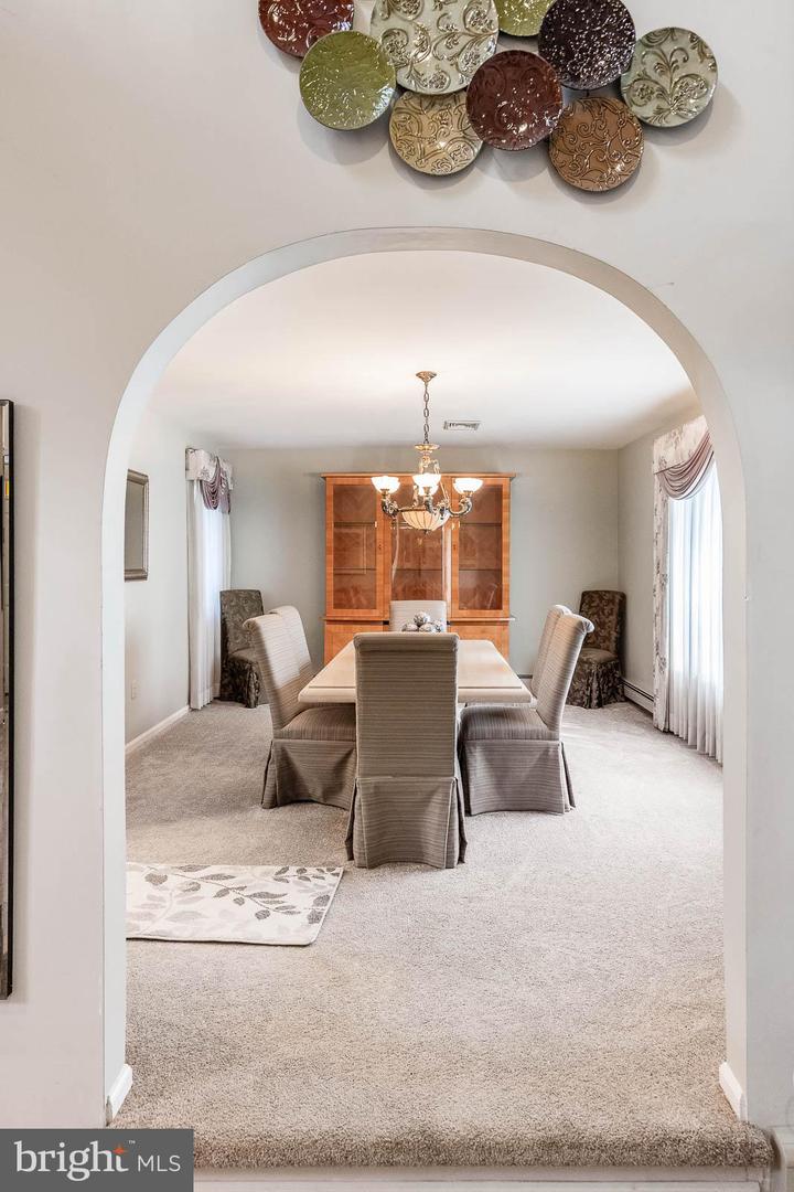 Chalfont, Pennsylvania, 18914, United States, 4 Bedrooms Bedrooms, ,4 BathroomsBathrooms,Residential,For Sale,1991074