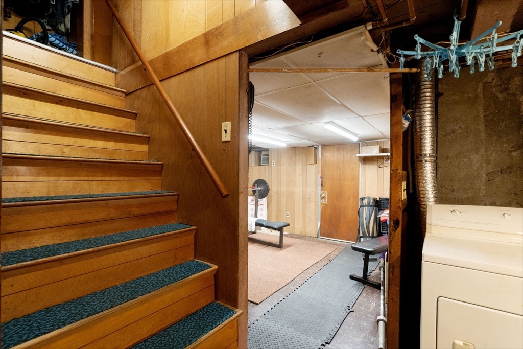 Newton, Massachusetts, 02458, United States, 8 Bedrooms Bedrooms, ,2 BathroomsBathrooms,Residential,For Sale,1940417