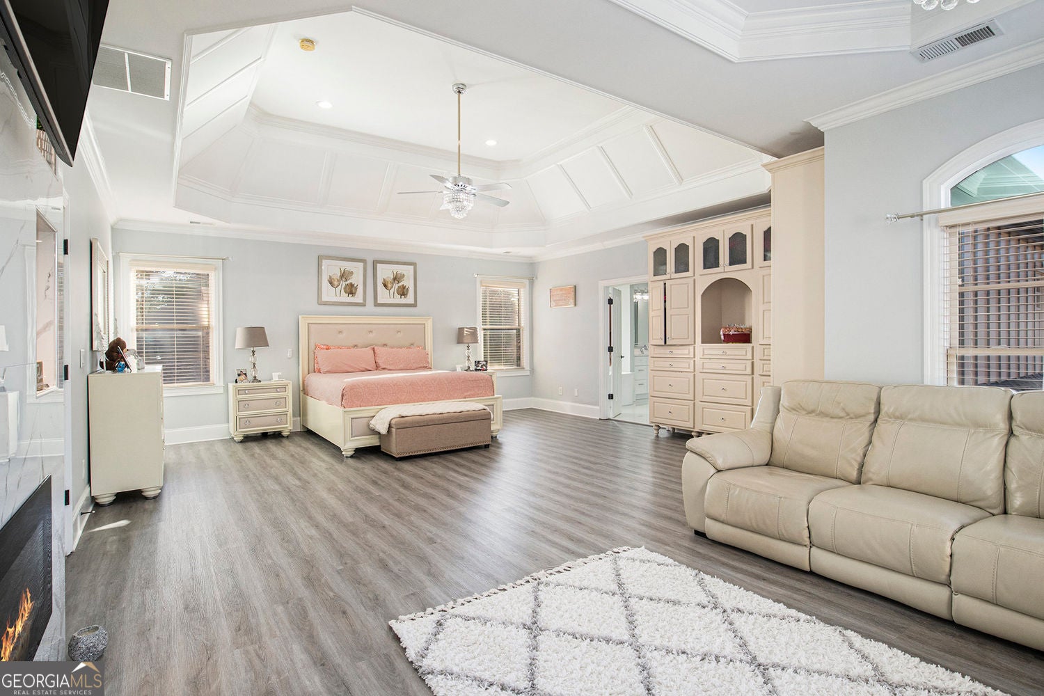 Buford, Georgia, 30519, United States, 7 Bedrooms Bedrooms, ,6 BathroomsBathrooms,Residential,For Sale,1960090