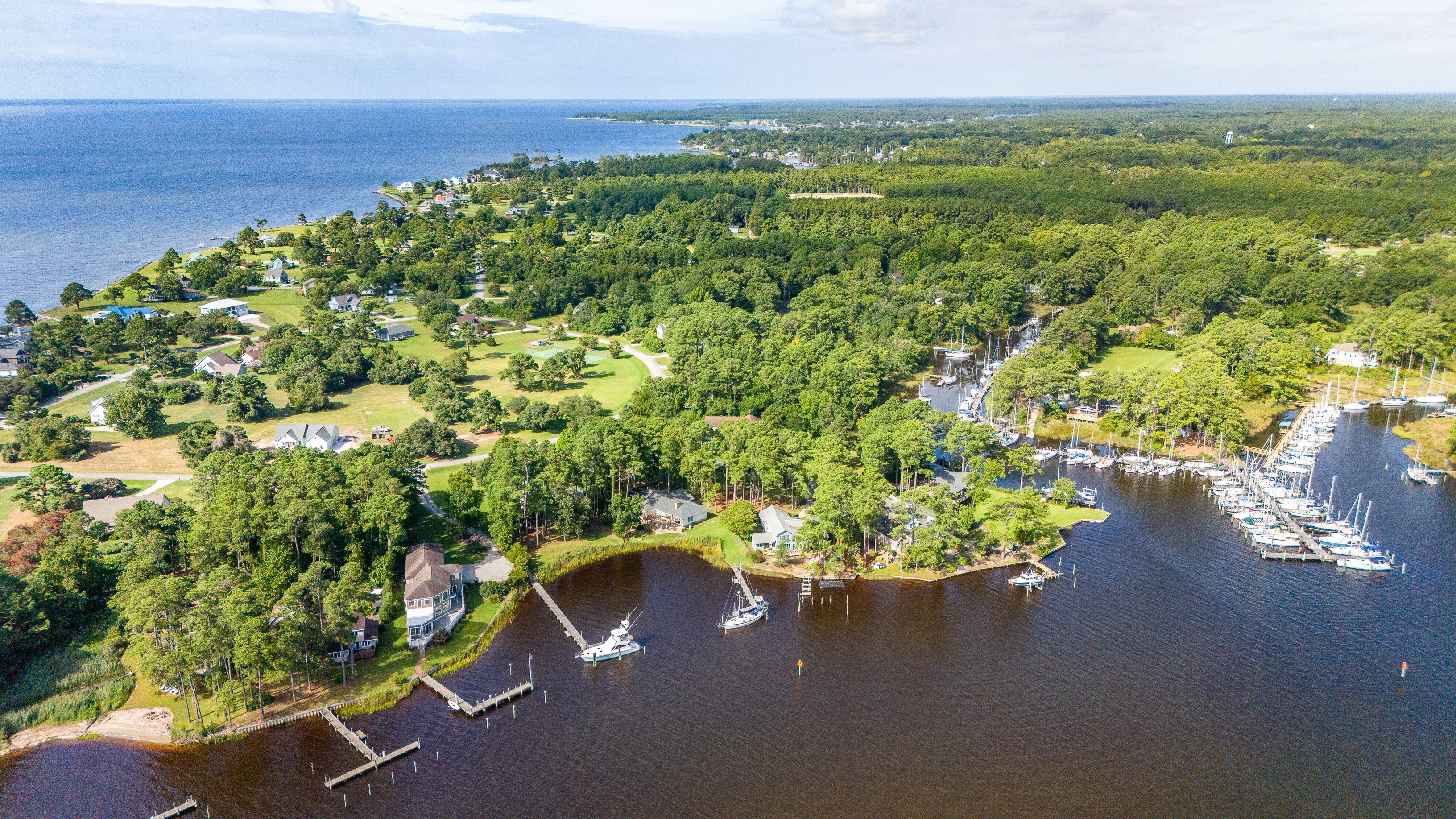Oriental, North Carolina, 28571, United States, 3 Bedrooms Bedrooms, ,3 BathroomsBathrooms,Residential,For Sale,1979127