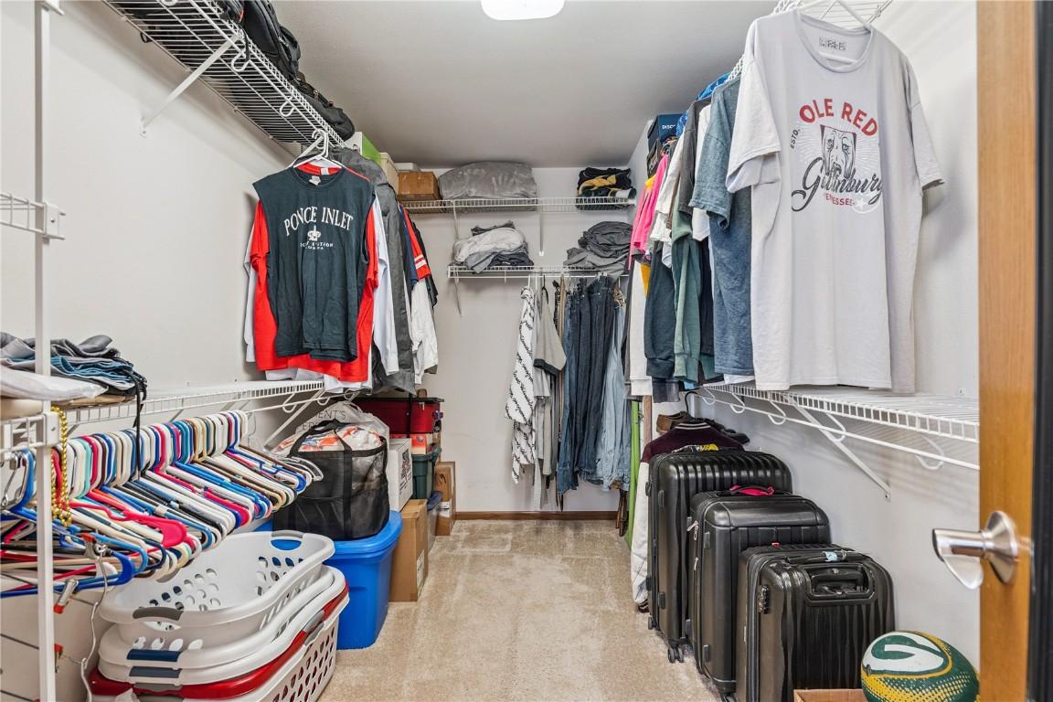 North Liberty, Iowa, 52317, United States, 3 Bedrooms Bedrooms, ,3 BathroomsBathrooms,Residential,For Sale,1979830