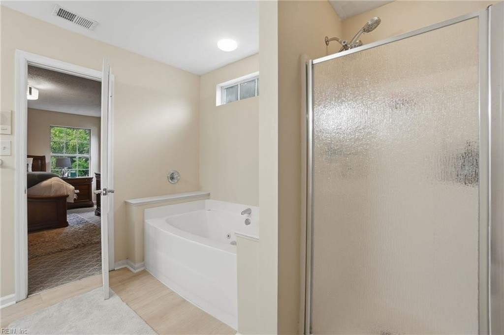 Virginia Beach, Virginia, 23456, United States, 4 Bedrooms Bedrooms, ,3 BathroomsBathrooms,Residential,For Sale,2048276