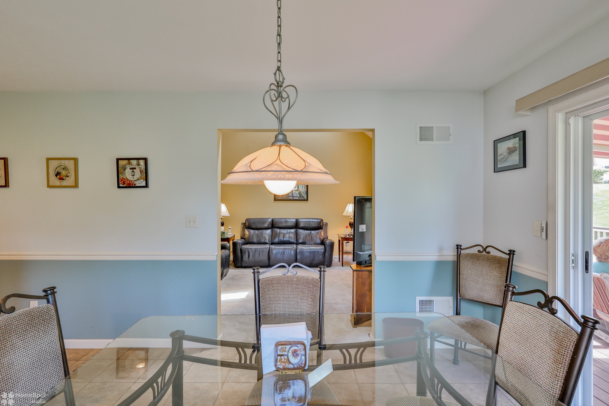Allentown, Pennsylvania, 18104, United States, 4 Bedrooms Bedrooms, ,3 BathroomsBathrooms,Residential,For Sale,1937025