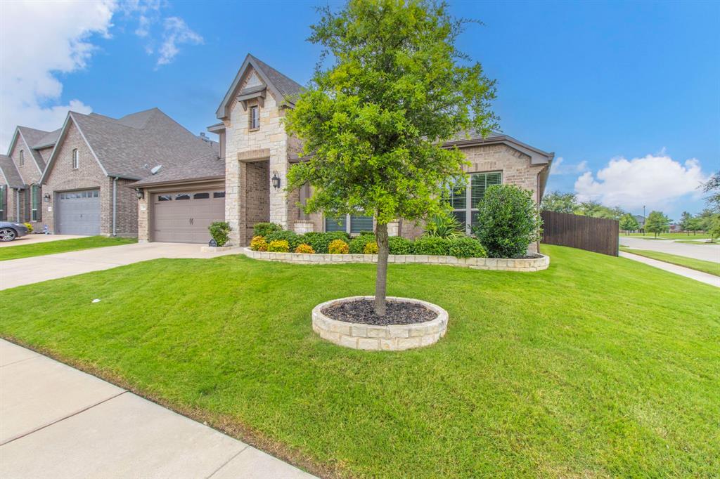Waxahachie, Texas, 75165, United States, 4 Bedrooms Bedrooms, ,3 BathroomsBathrooms,Residential,For Sale,1920733