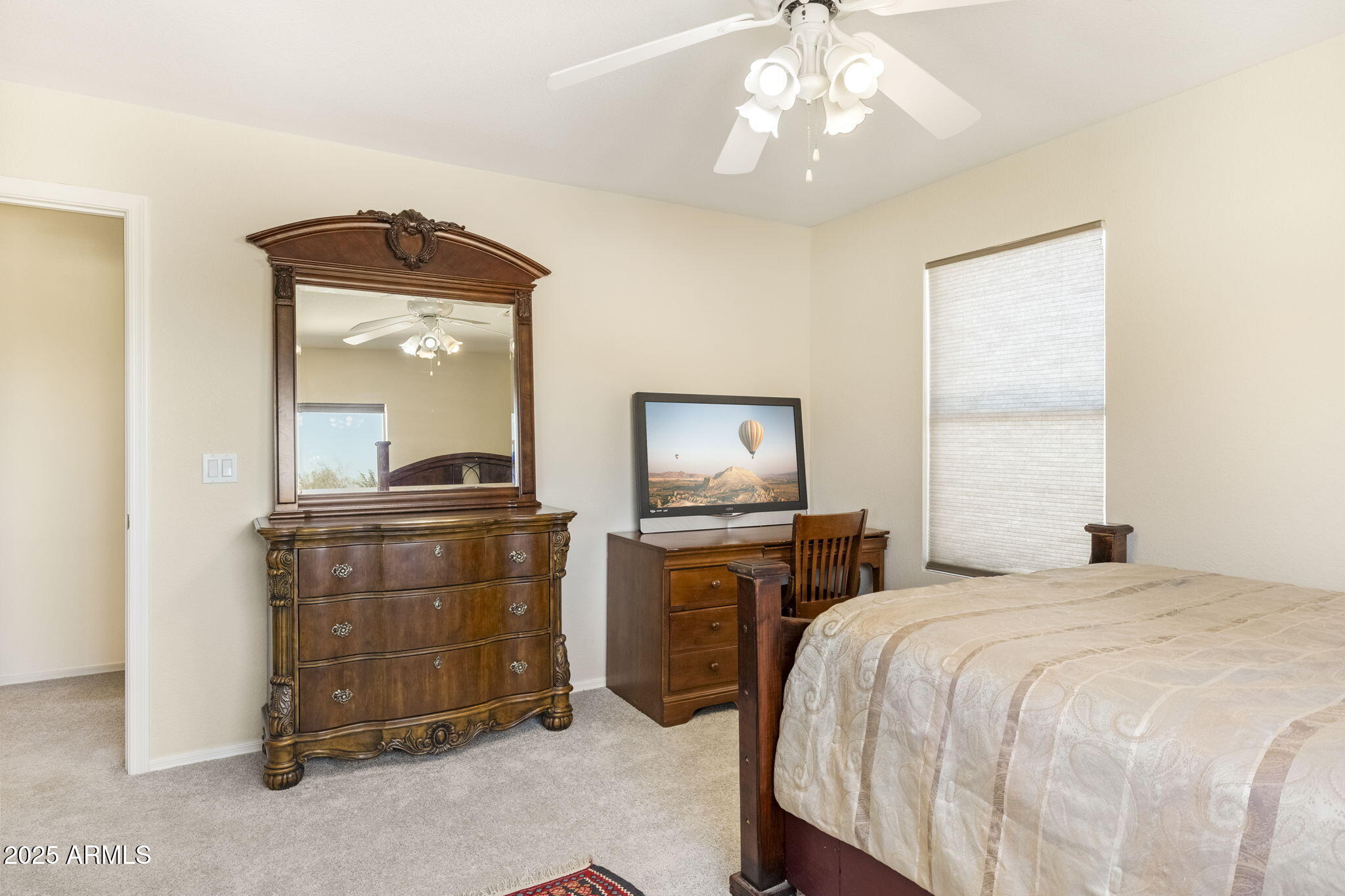 Phoenix, Arizona, 85042, United States, 5 Bedrooms Bedrooms, ,Residential,For Sale,1957752