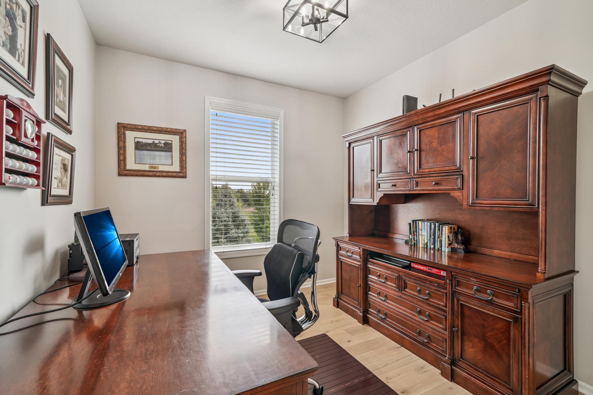 Chanhassen, Minnesota, 55317, United States, 5 Bedrooms Bedrooms, ,3 BathroomsBathrooms,Residential,For Sale,1938823
