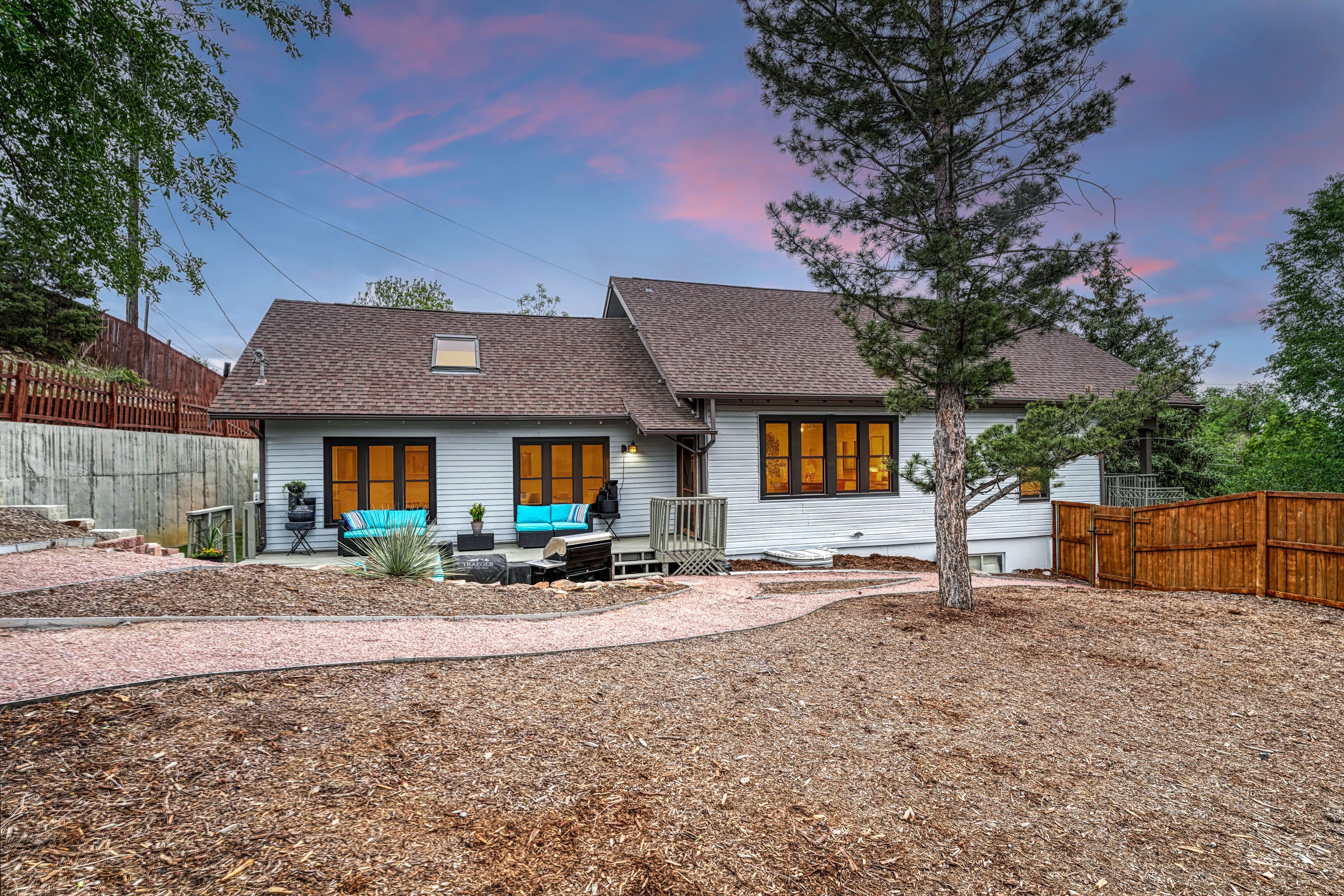  Phenomenal downtown Colorado Springs location with views of Pikes Peak - 物件實景