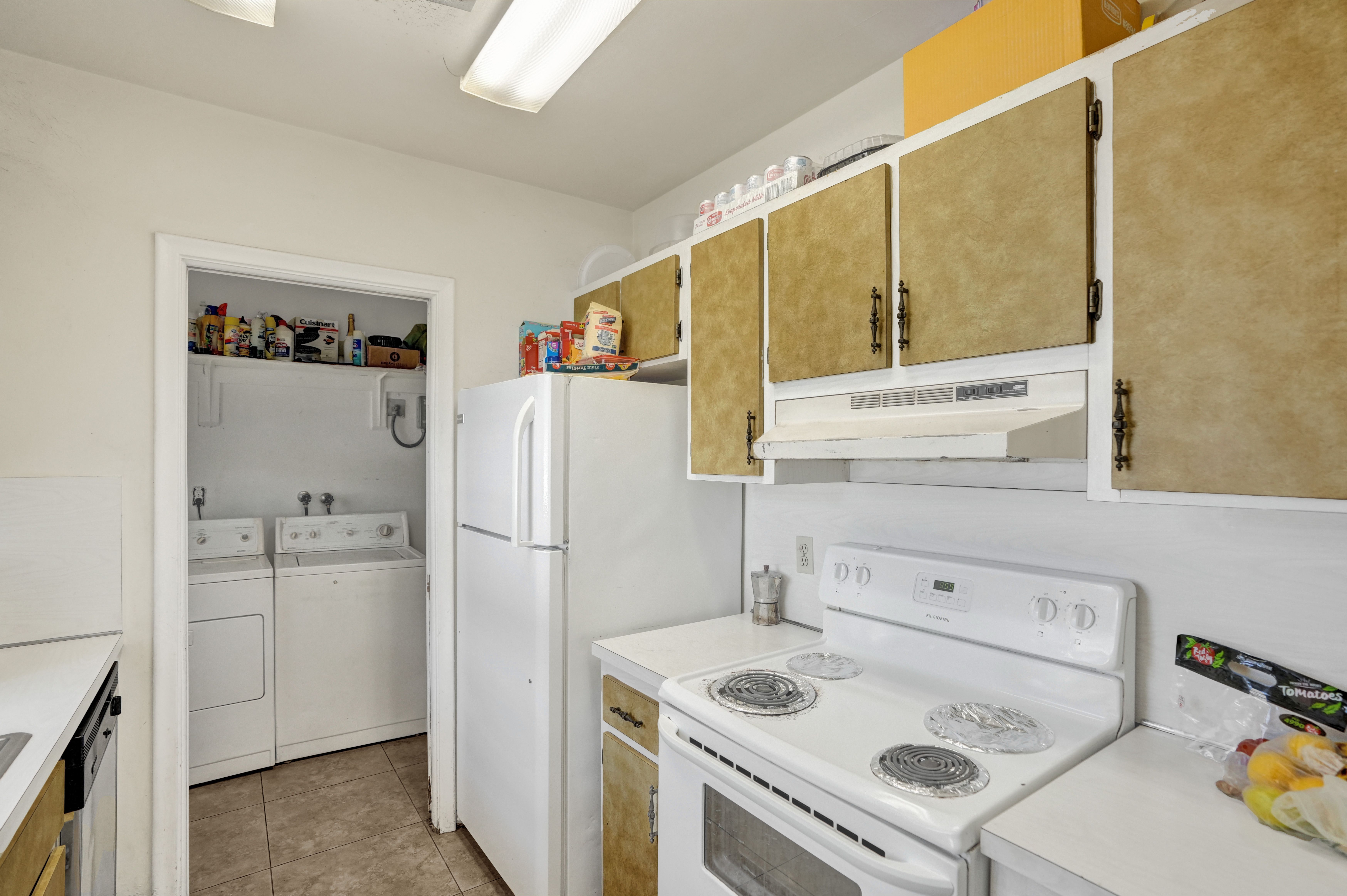  5706-5708 Lincoln St, Hollywood, FL, 33021 - 物件實景