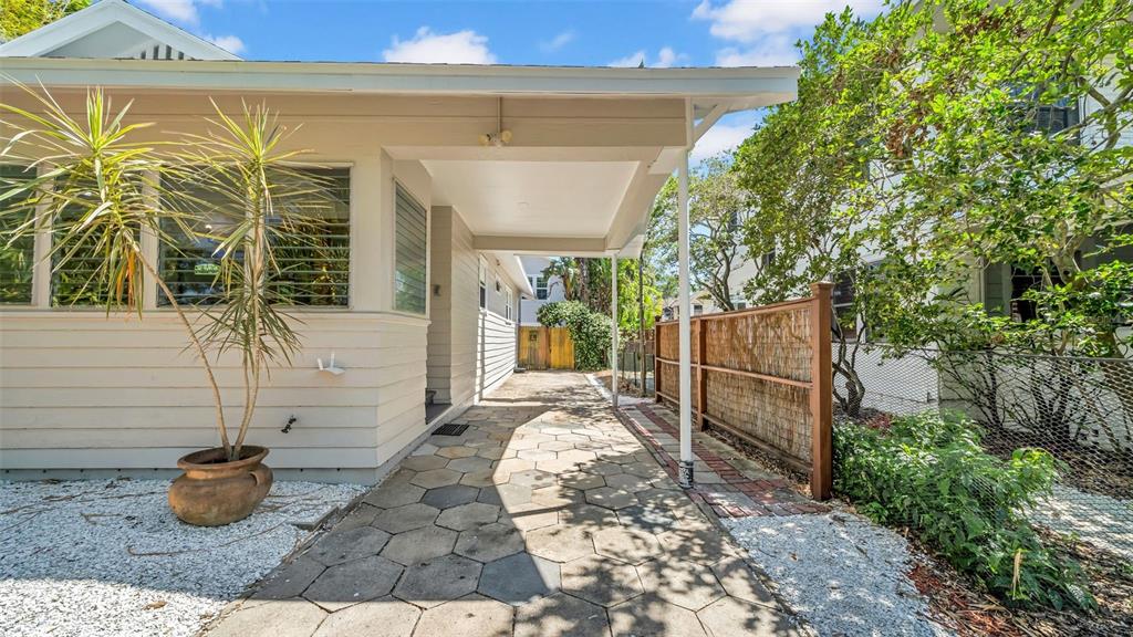 St Petersburg, Florida, 33705, United States, 3 Bedrooms Bedrooms, ,3 BathroomsBathrooms,Residential,For Sale,1778823
