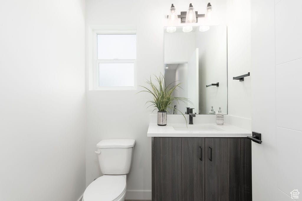 South Salt Lake, Utah, 84115, United States, 3 Bedrooms Bedrooms, ,3 BathroomsBathrooms,Residential,For Sale,1912572