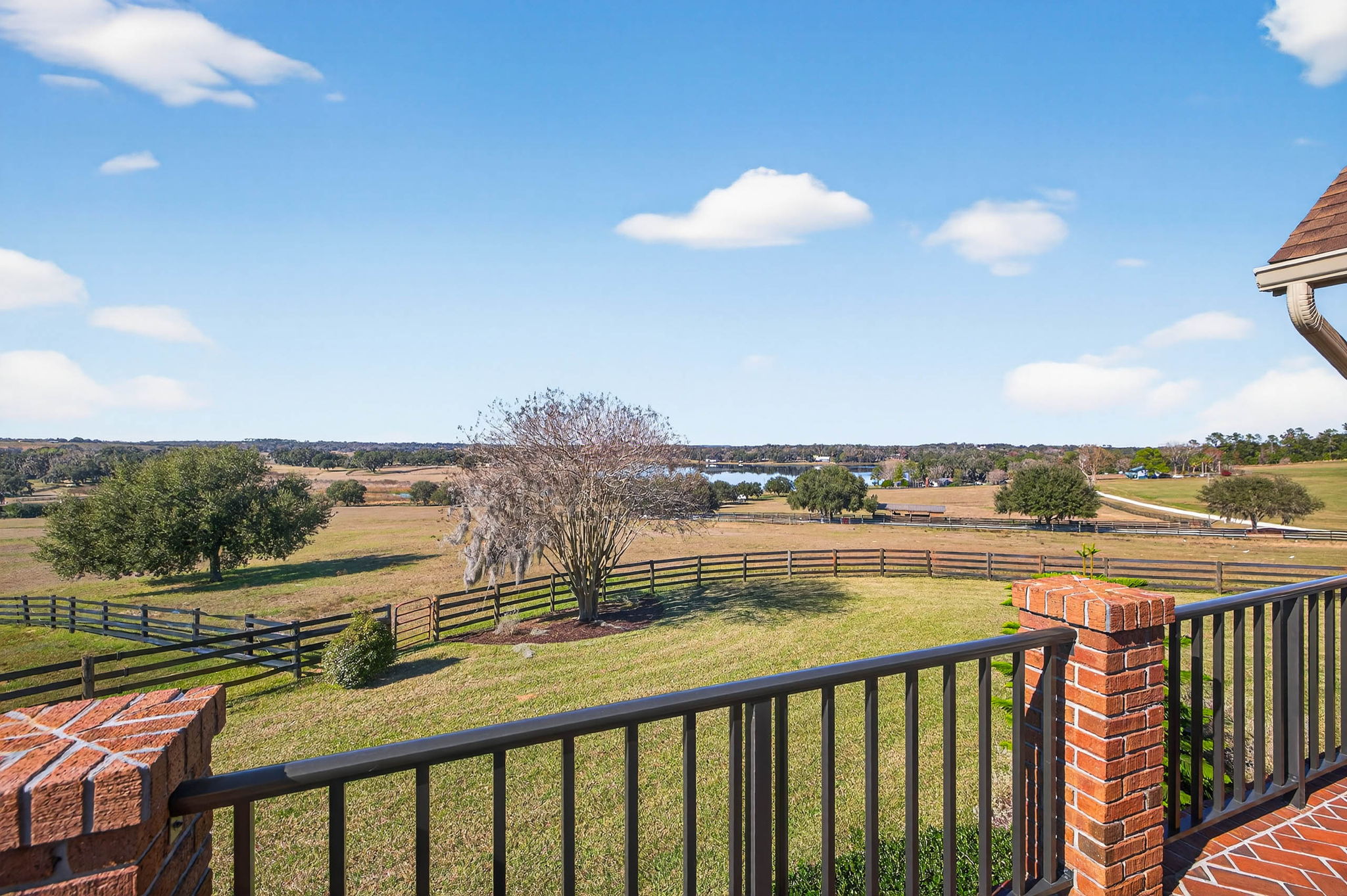 Dade City, Florida, 33525, United States, 4 Bedrooms Bedrooms, ,4 BathroomsBathrooms,Residential,For Sale,2012109