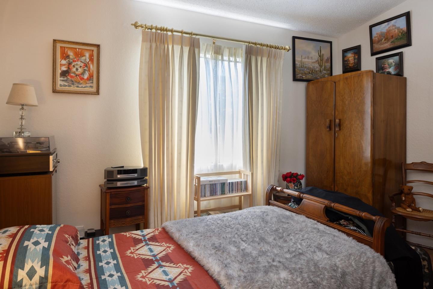 Pacific Grove, California, 93950, United States, 2 Bedrooms Bedrooms, ,2 BathroomsBathrooms,Residential,For Sale,1908415
