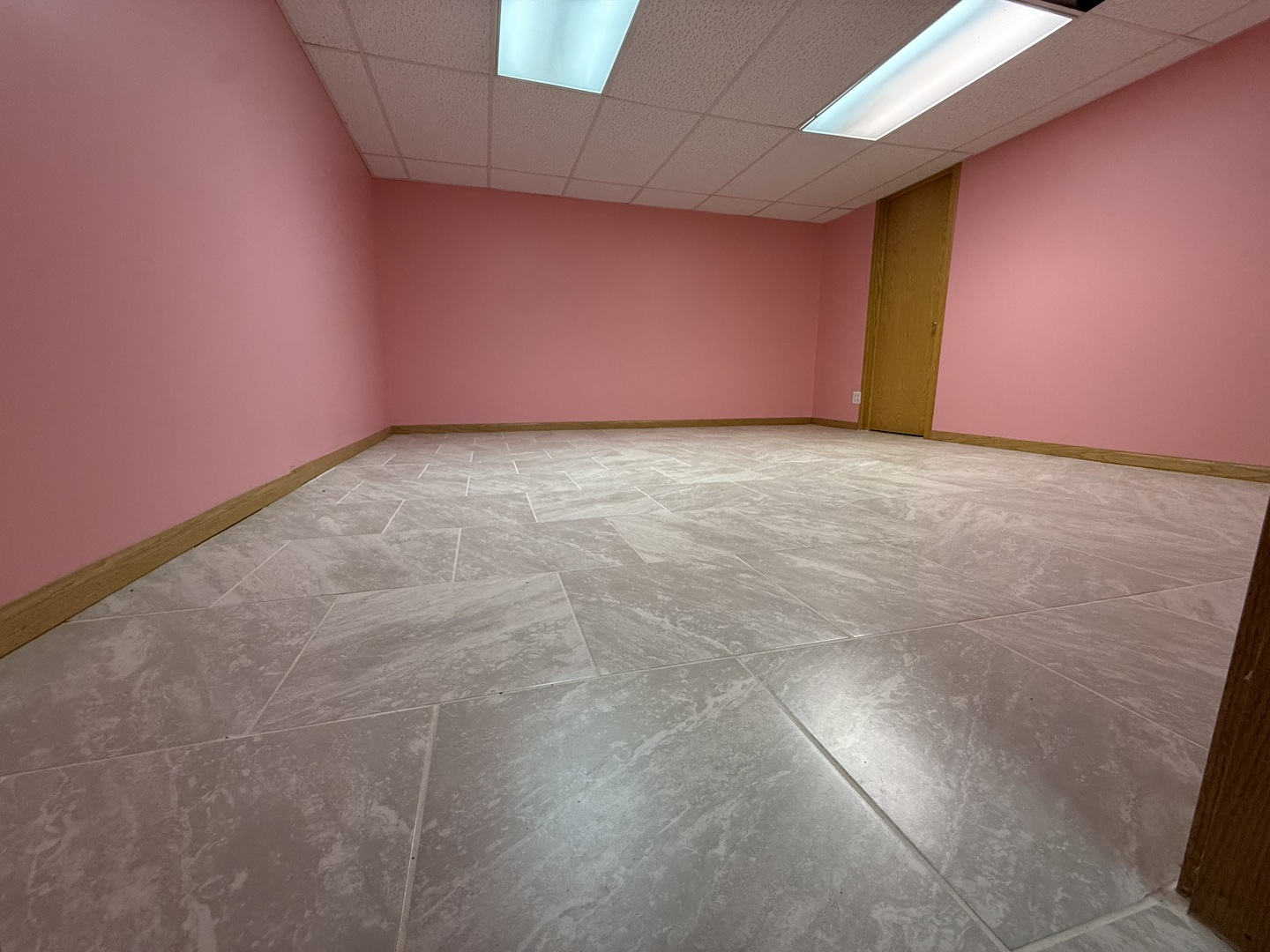 Burbank, Illinois, 60459, United States, 4 Bedrooms Bedrooms, ,3 BathroomsBathrooms,Residential,For Sale,1921383