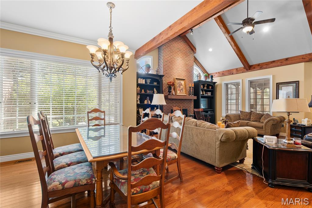 Charleston, Missouri, 63834, United States, 4 Bedrooms Bedrooms, ,6 BathroomsBathrooms,Residential,For Sale,1974839