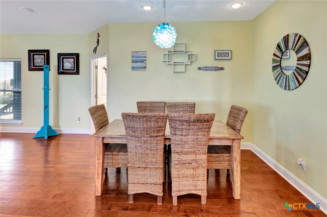 Port O'Connor, Texas, 77982, United States, 4 Bedrooms Bedrooms, ,3 BathroomsBathrooms,Residential,For Sale,1736800