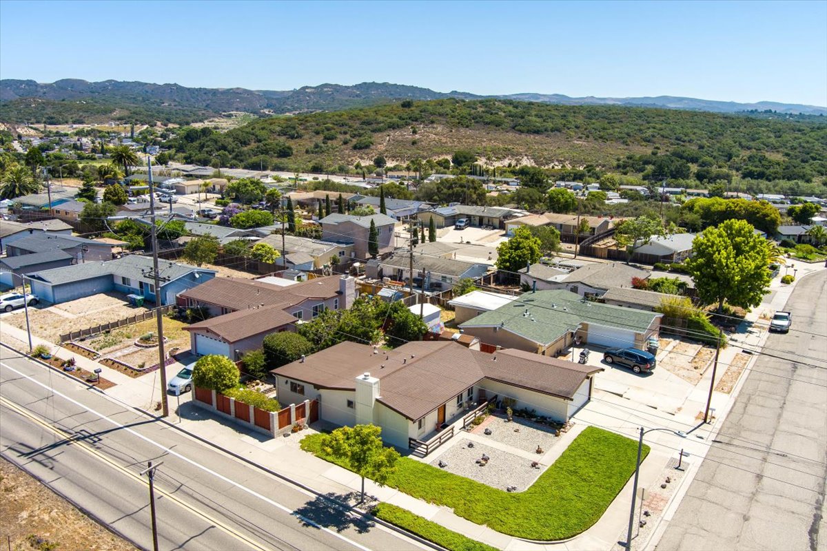 Lompoc, California, 93436, United States, 3 Bedrooms Bedrooms, ,1 BathroomBathrooms,Residential,For Sale,1906815