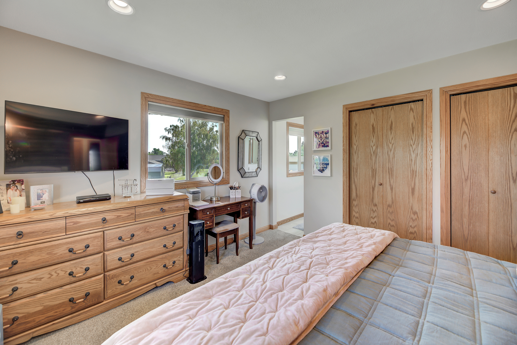 Helena, Montana, 59602, United States, 4 Bedrooms Bedrooms, ,3 BathroomsBathrooms,Residential,For Sale,1983426