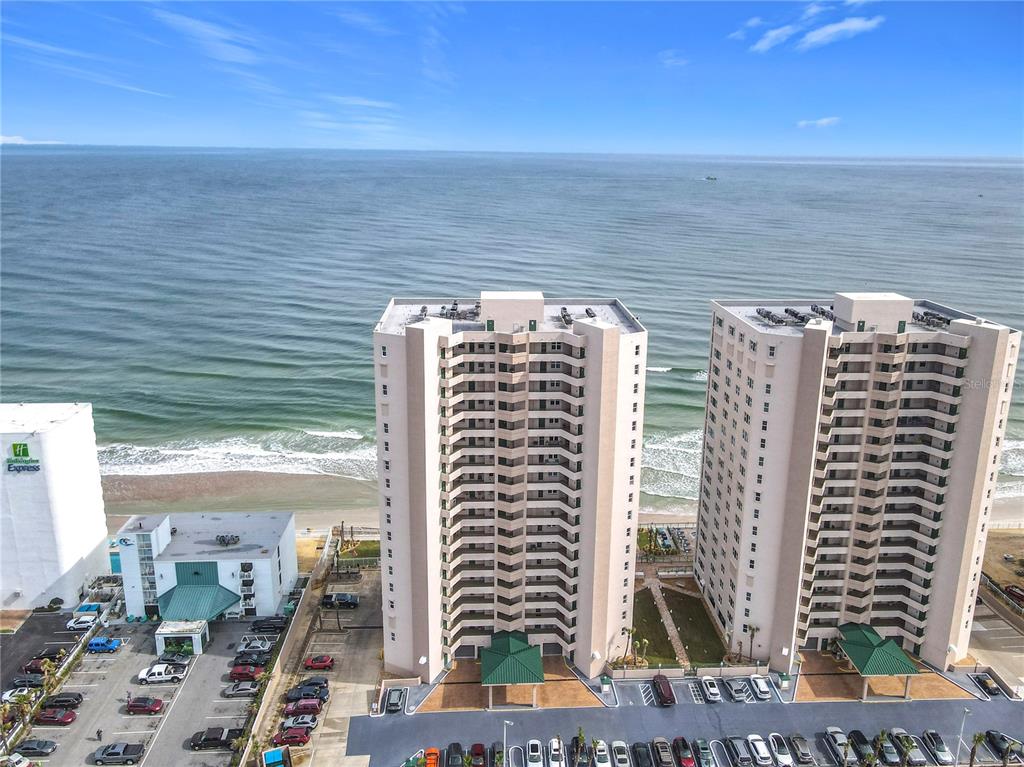 Daytona Beach, Florida, 32118, United States, 2 Bedrooms Bedrooms, ,2 BathroomsBathrooms,Residential,For Sale,1688723