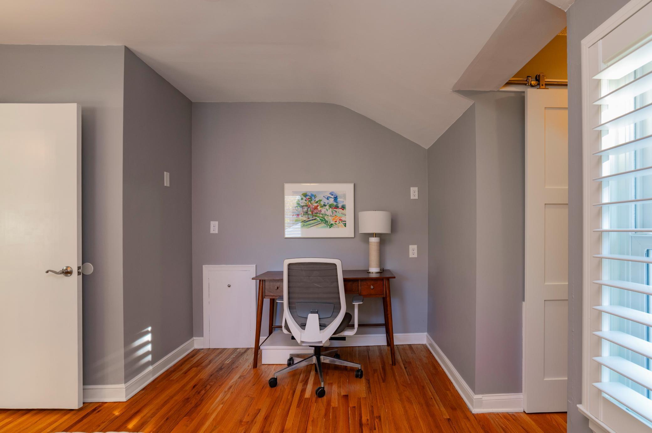 Saint Paul, Minnesota, 55116, United States, 3 Bedrooms Bedrooms, ,2 BathroomsBathrooms,Residential,For Sale,1987775