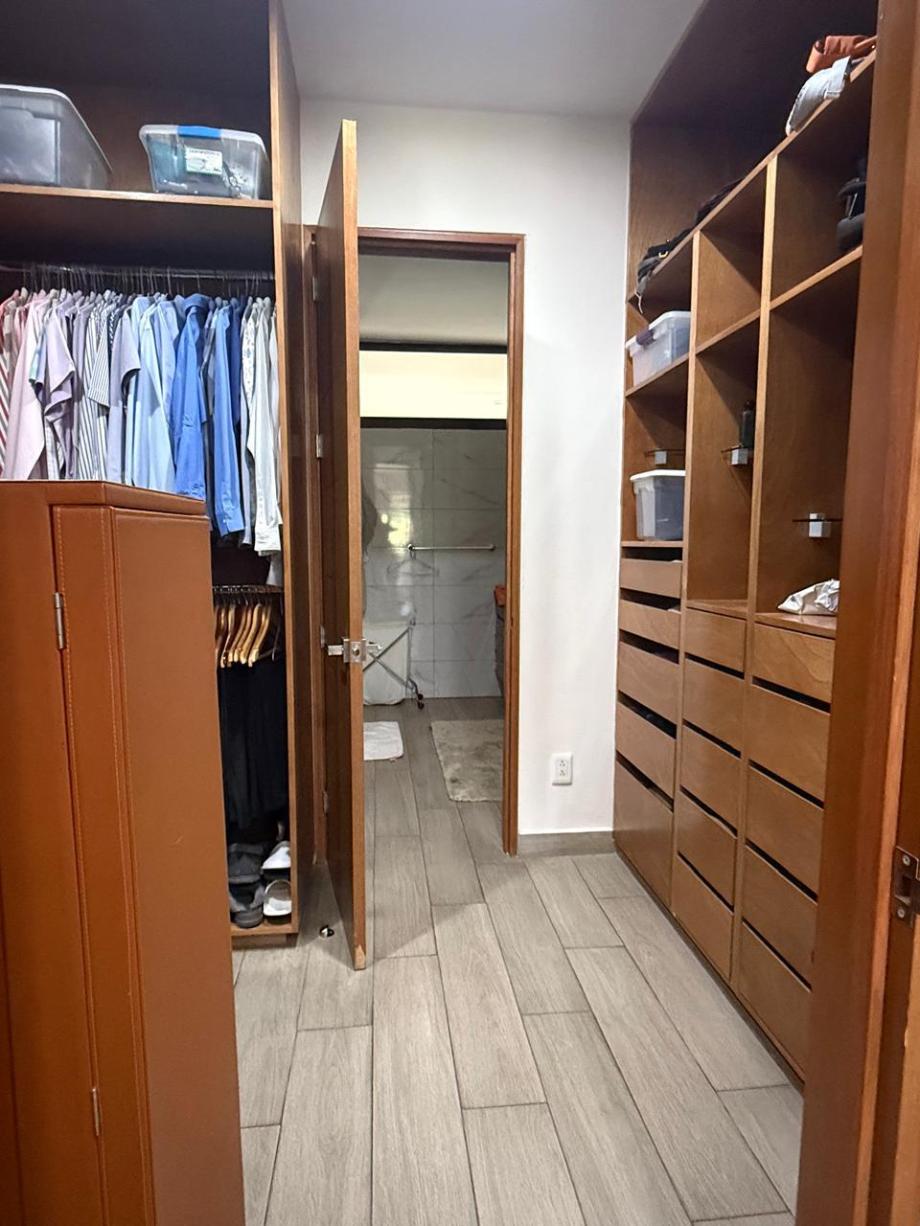 Benito Juárez, Ciudad de México, 03330, Mexico, 3 Bedrooms Bedrooms, ,3 BathroomsBathrooms,Residential,For Sale,1927285
