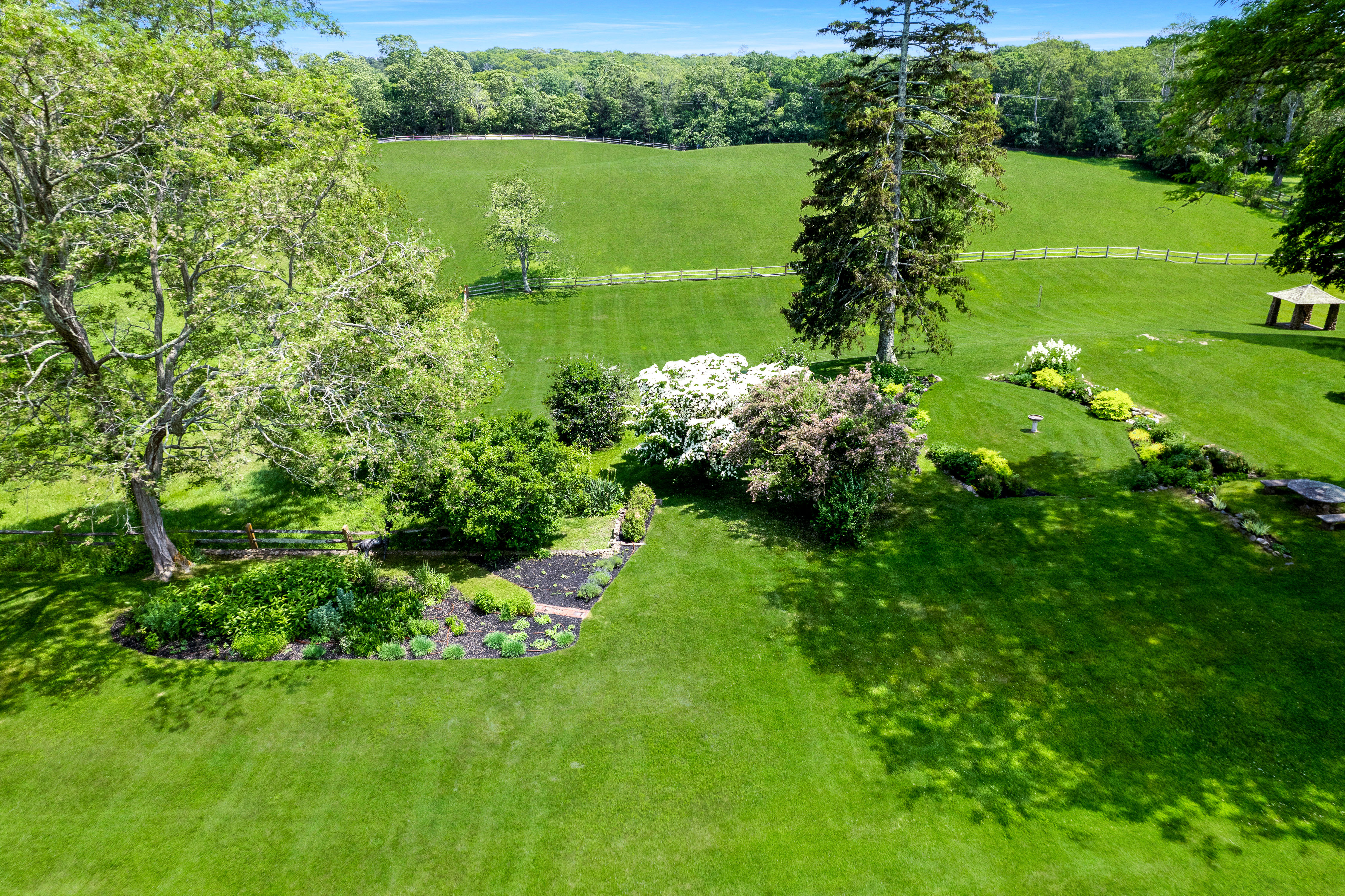  Tashmoo Farm - A Country Estate on 10.69 Acres - 物件實景